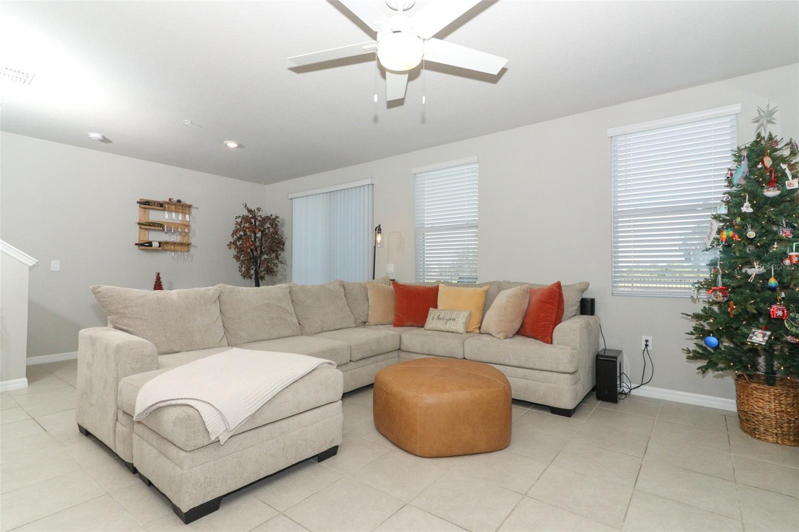 947 ROBIN HOLLY ST, OCOEE, FL, 34761