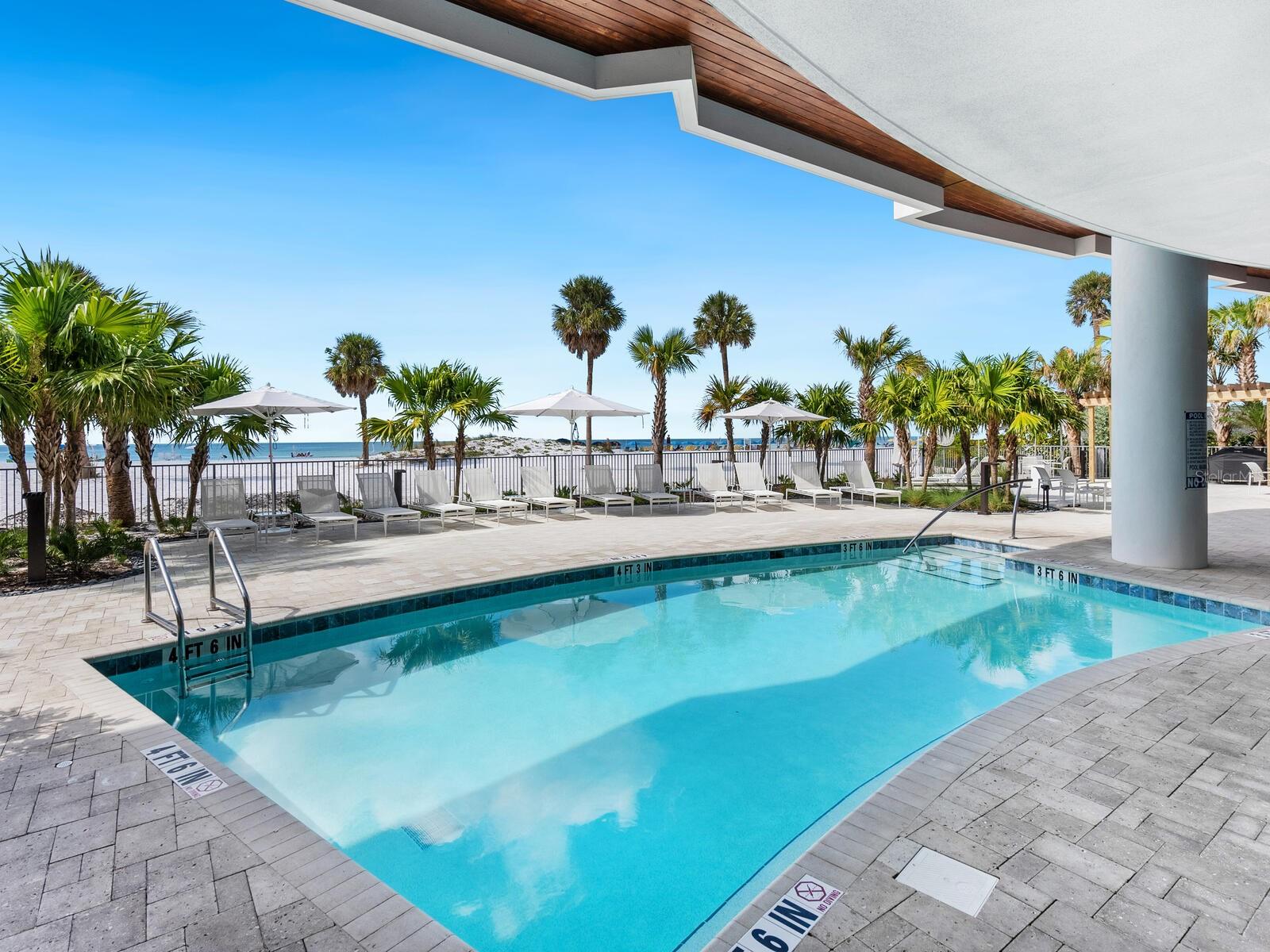 A4632248 Property Photo