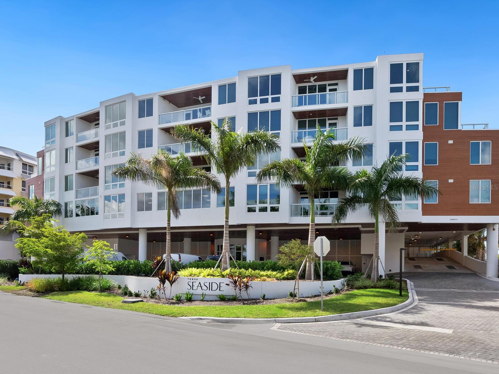 A4632248 Property Photo