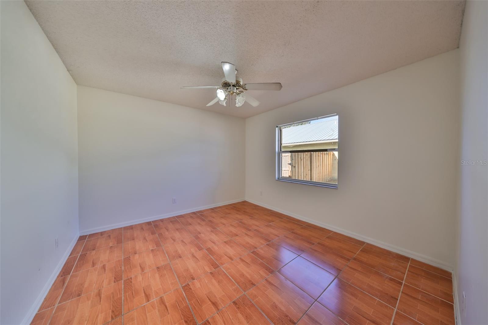 11 LEANING PALM CT, PLANT CITY, FL, 33563