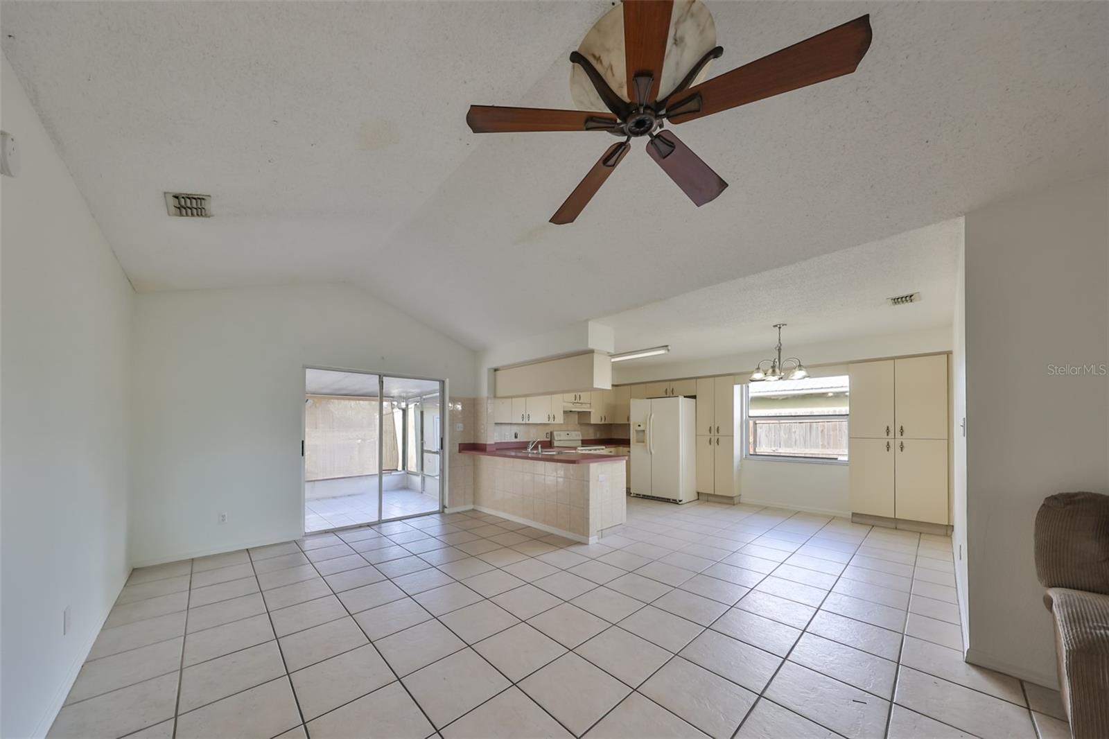11 LEANING PALM CT, PLANT CITY, FL, 33563