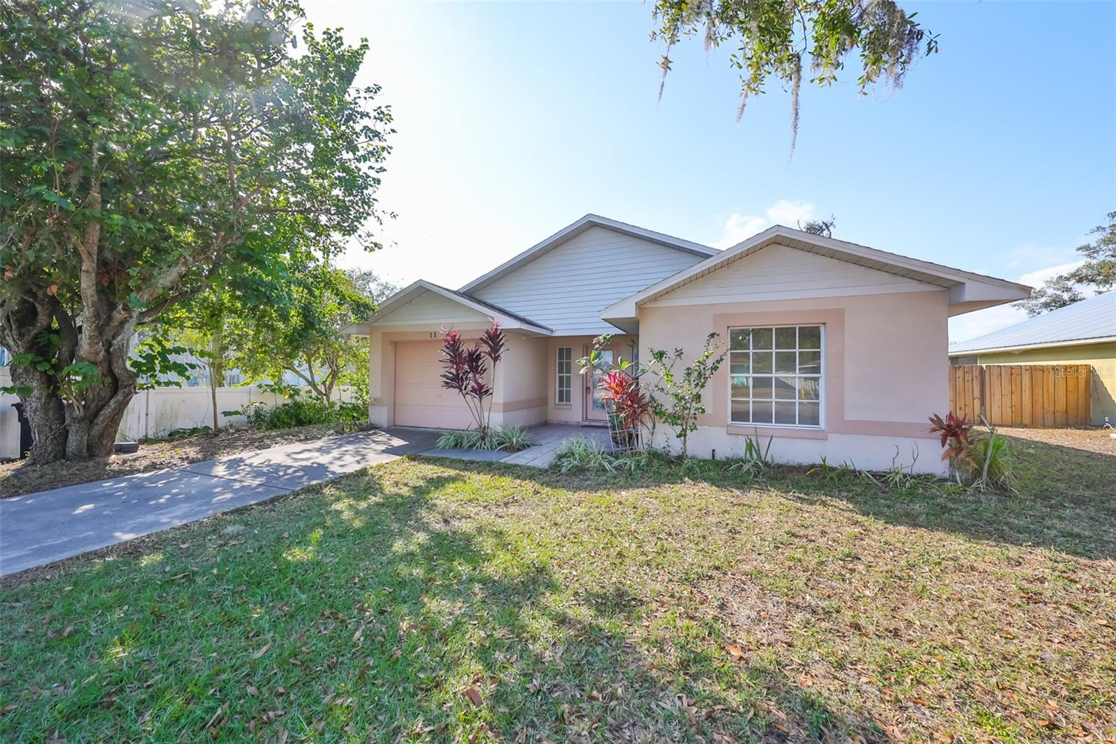 11 LEANING PALM CT, PLANT CITY, FL, 33563