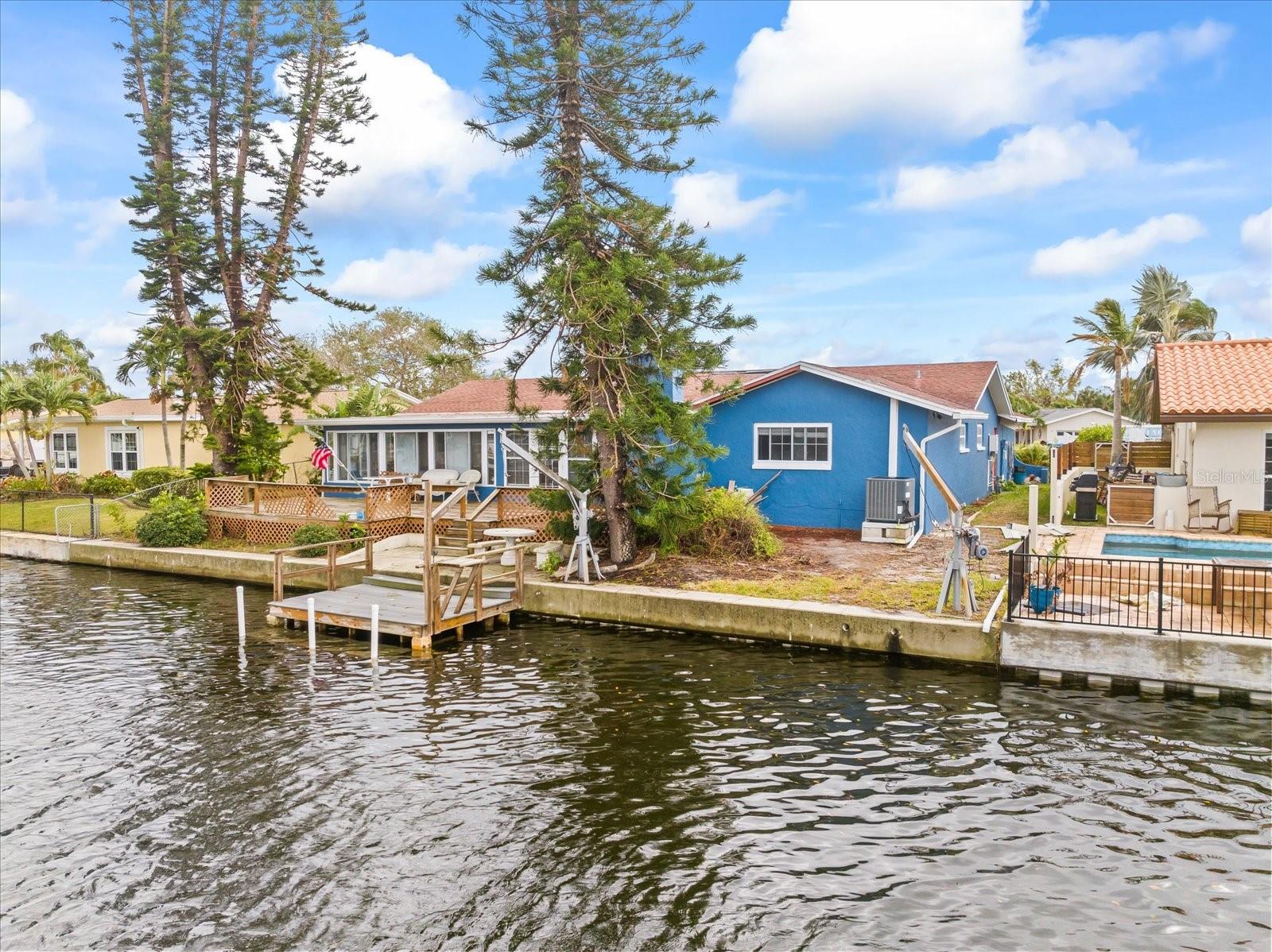 1409 NE 49TH AVE NE, ST PETERSBURG, FL, 33703