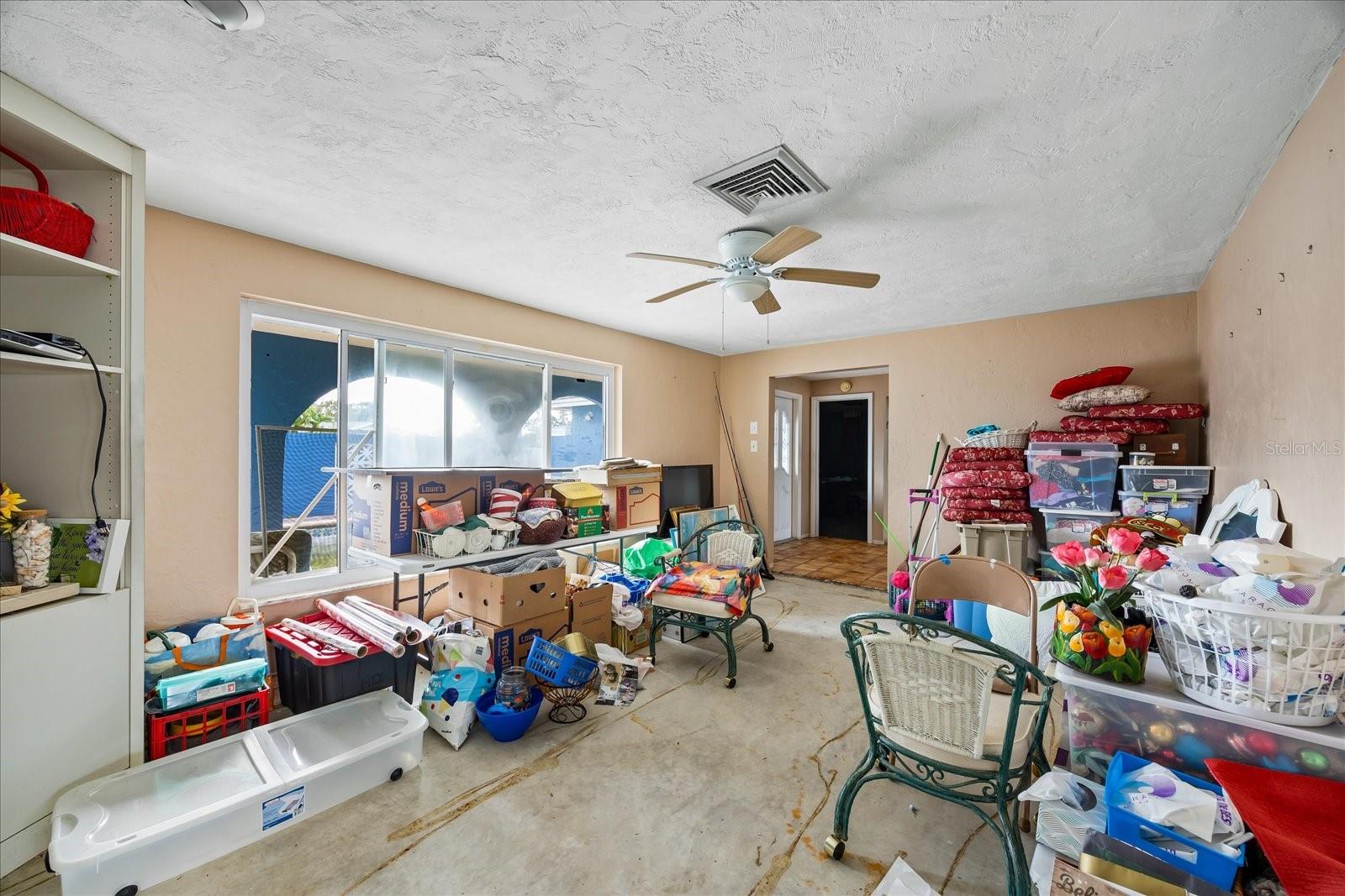 1409 NE 49TH AVE NE, ST PETERSBURG, FL, 33703