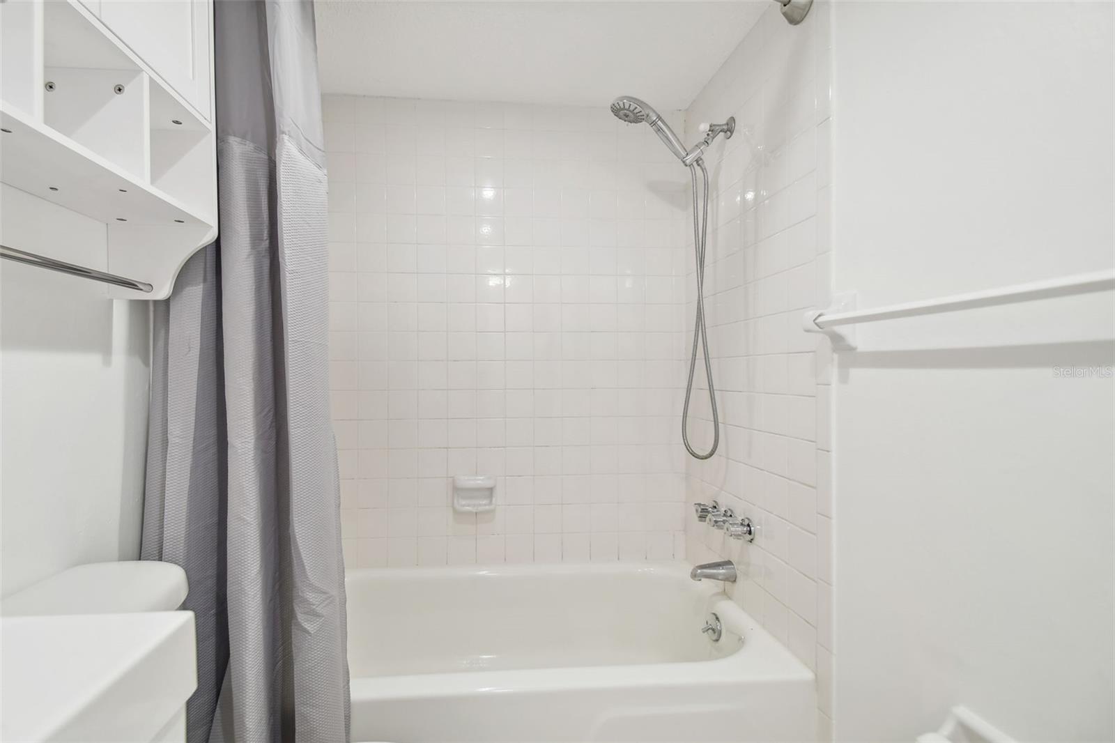 4715 MICHAEL CT #136, TAMPA, FL, 33614