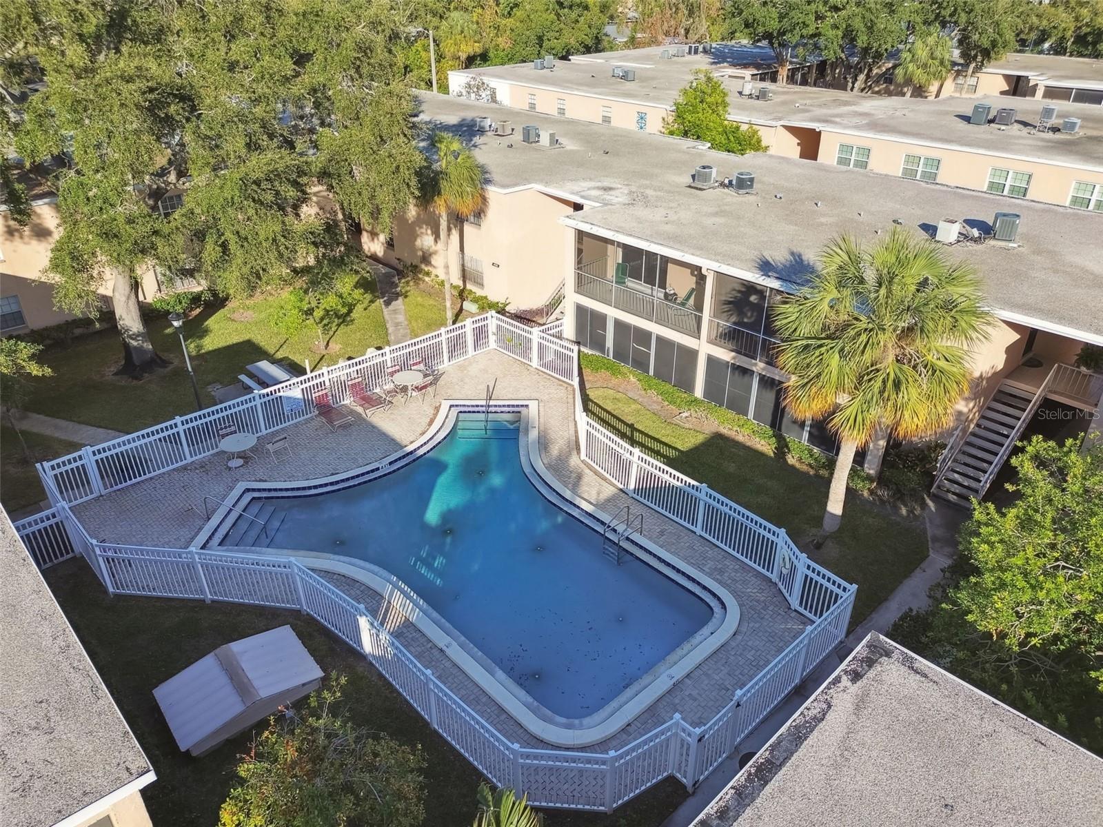 4715 MICHAEL CT #136, TAMPA, FL, 33614