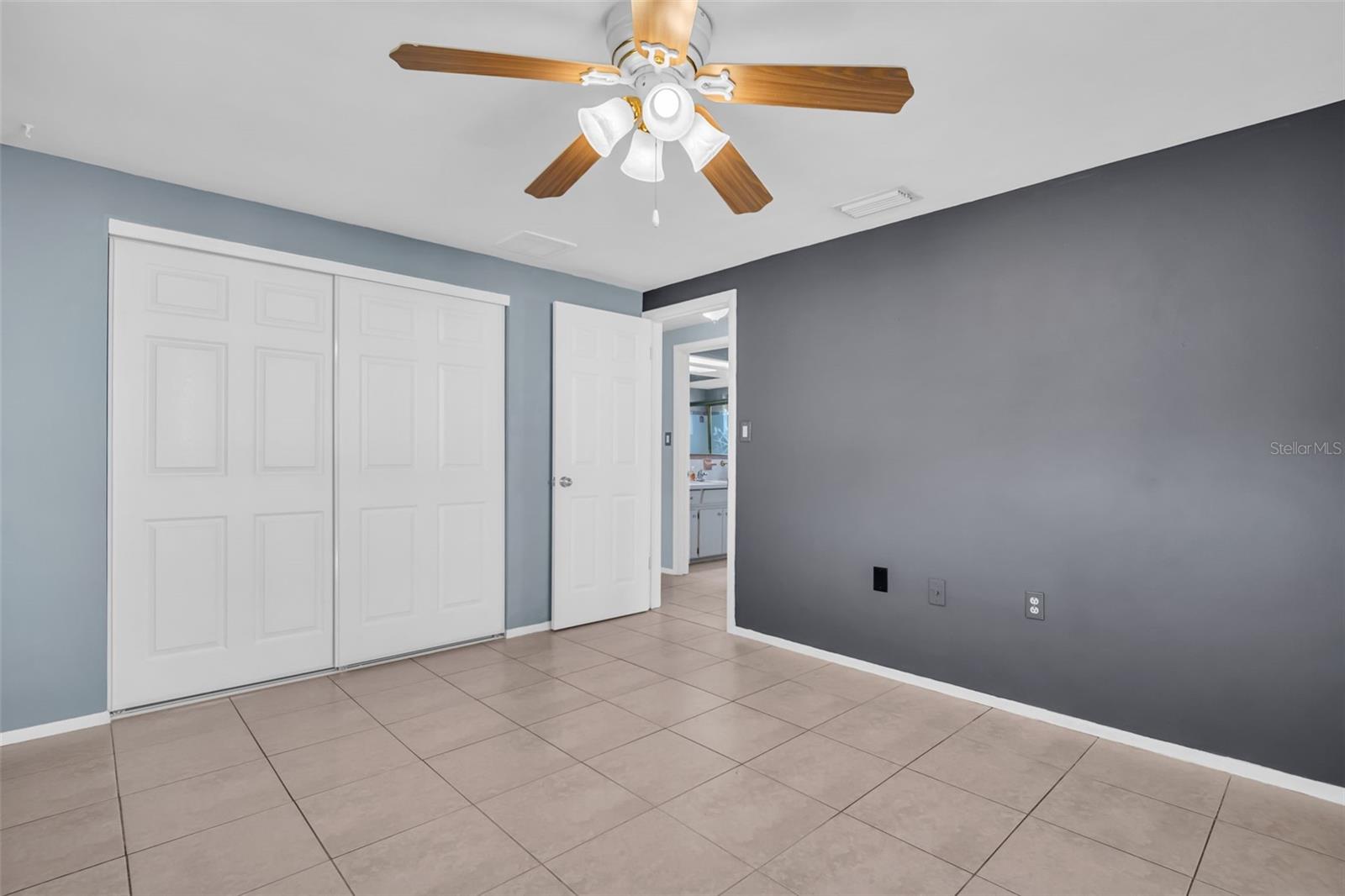 1415 YALE DR, HOLIDAY, FL, 34691