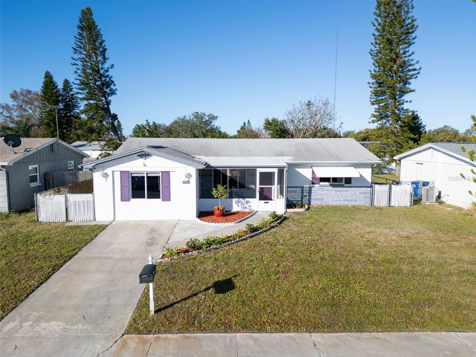 1415 YALE DR, HOLIDAY, FL, 34691