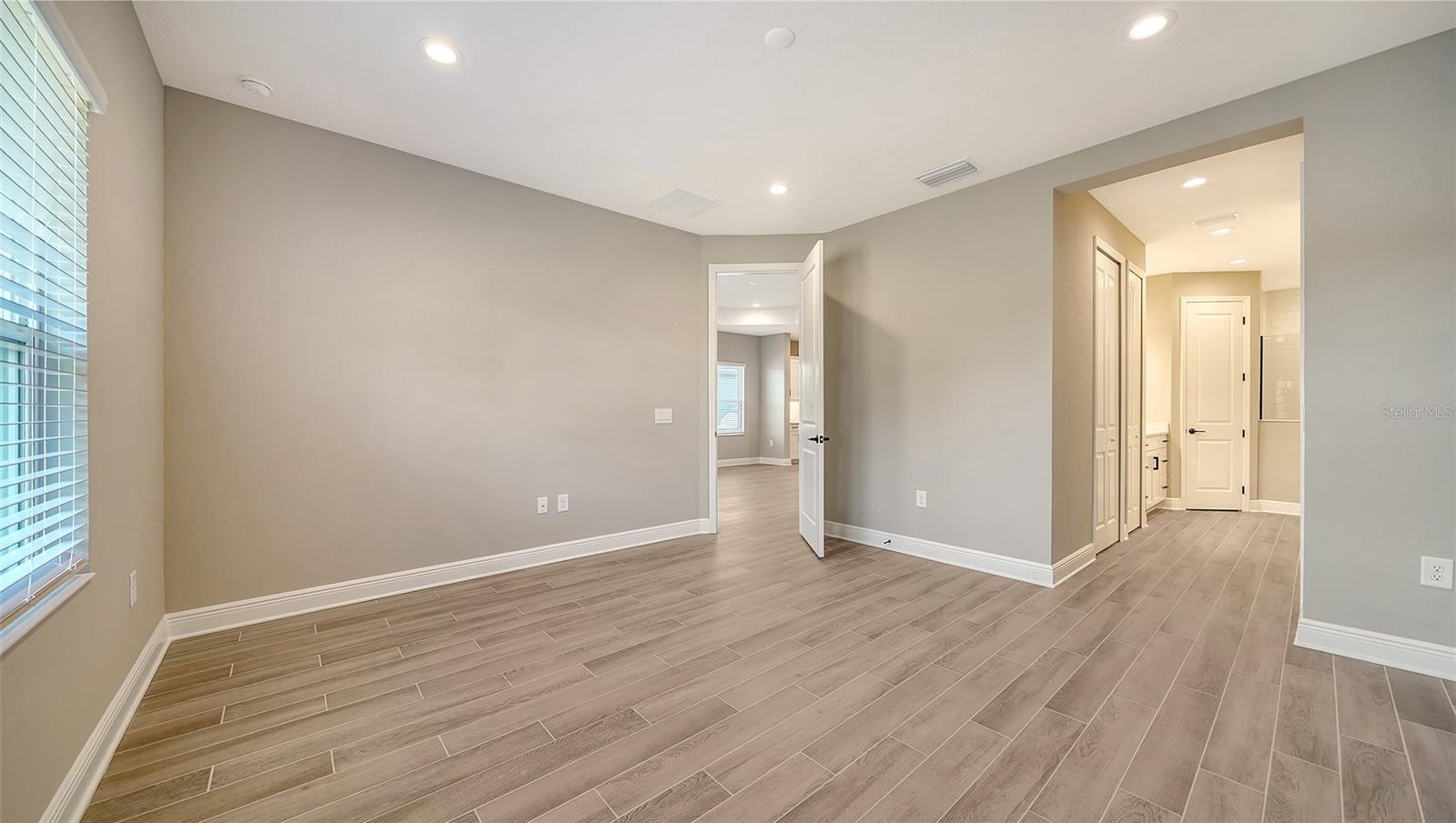 10177 LAKE WALES CIR, SARASOTA, FL, 34241