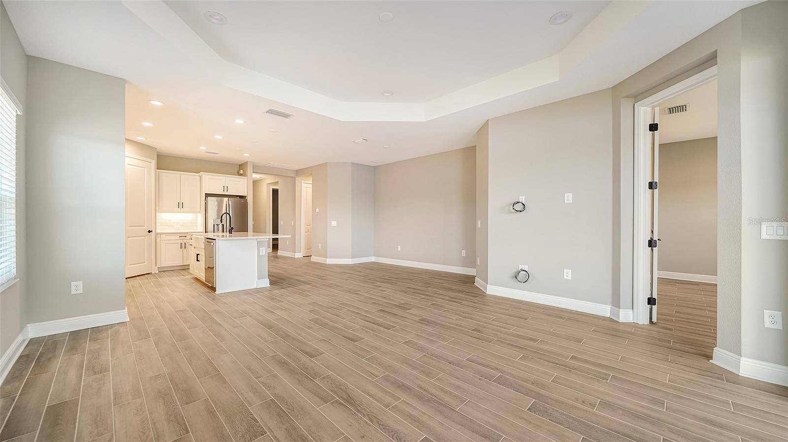 10177 LAKE WALES CIR, SARASOTA, FL, 34241