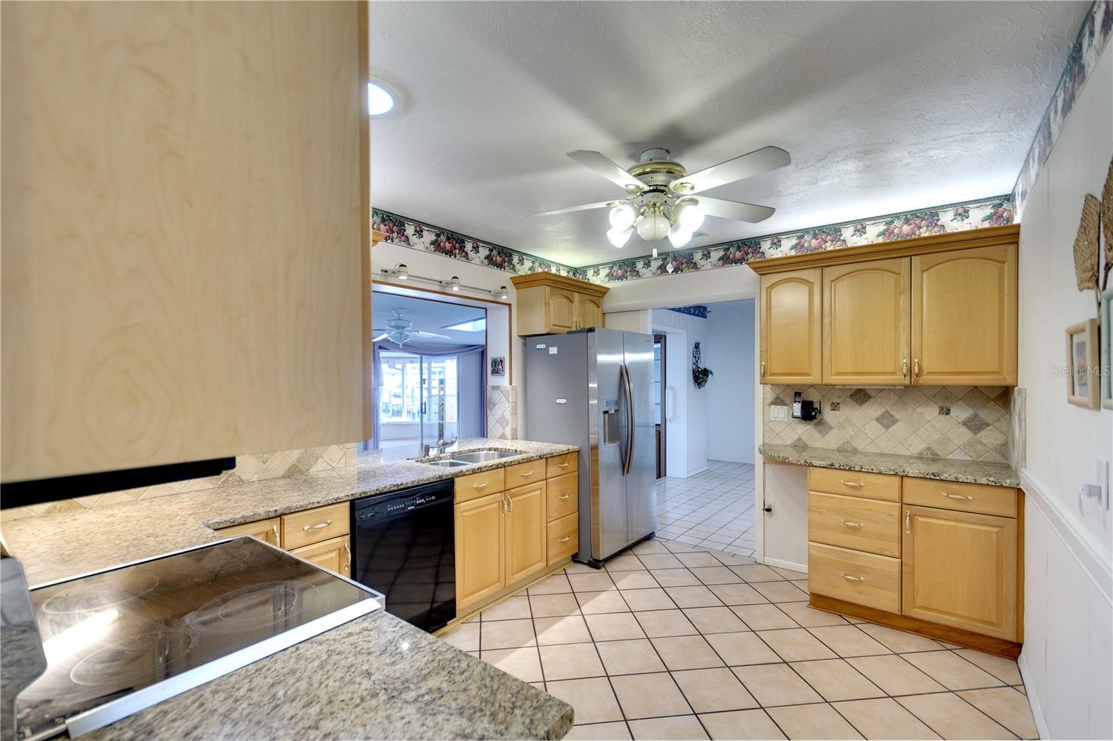 9820 ROYAL PALM DR, BRADENTON, FL, 34210
