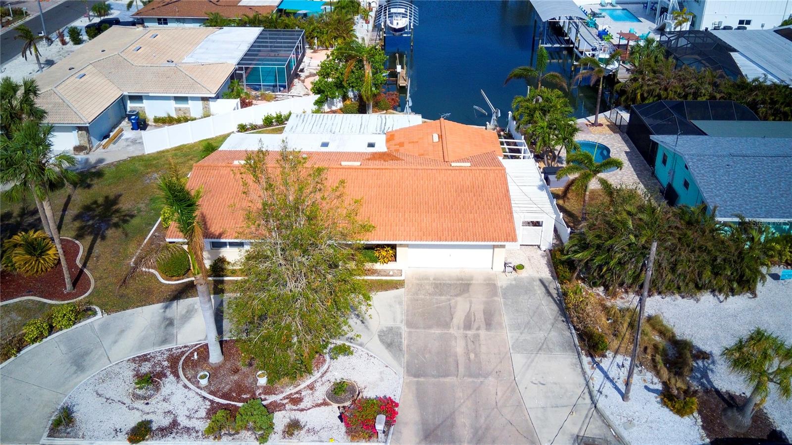9820 ROYAL PALM DR, BRADENTON, FL, 34210
