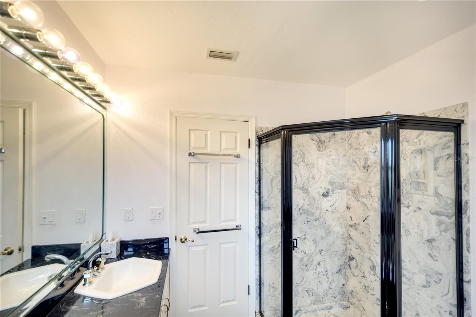 9820 ROYAL PALM DR, BRADENTON, FL, 34210