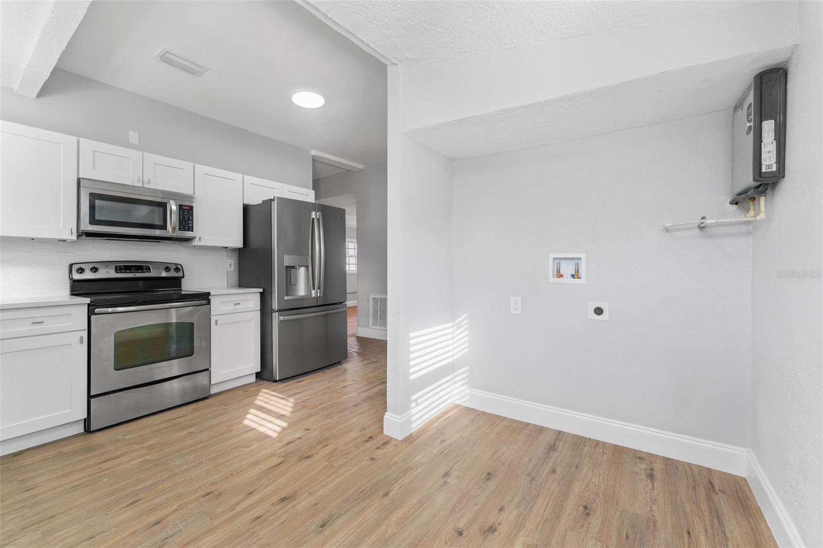 1927 13TH ST S, ST PETERSBURG, FL, 33705