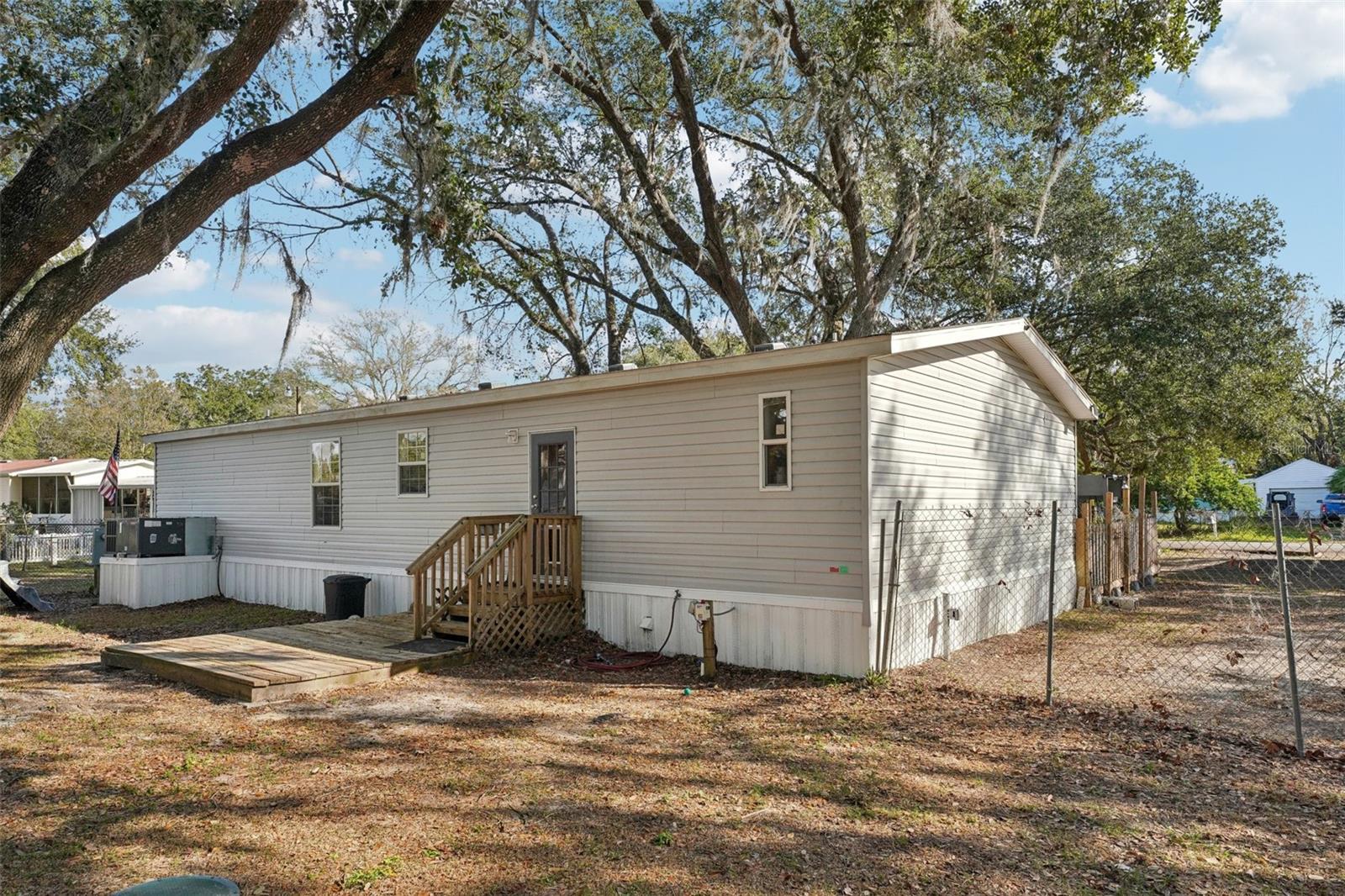 6449 WENDELL DR, WESLEY CHAPEL, FL, 33544