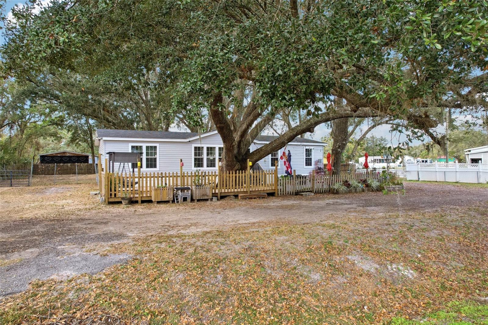 6449 WENDELL DR, WESLEY CHAPEL, FL, 33544