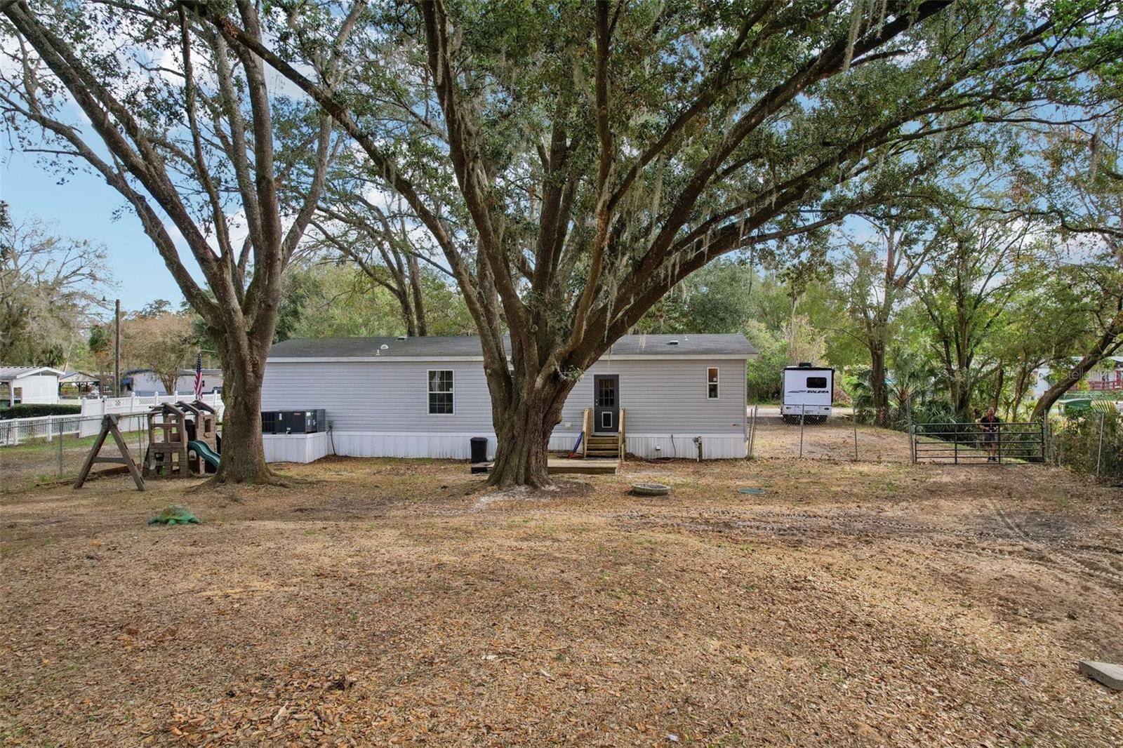 6449 WENDELL DR, WESLEY CHAPEL, FL, 33544