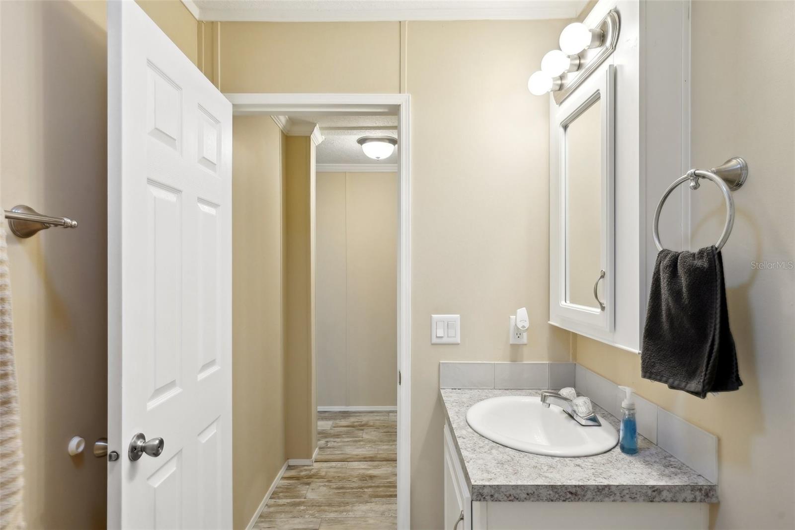 6449 WENDELL DR, WESLEY CHAPEL, FL, 33544