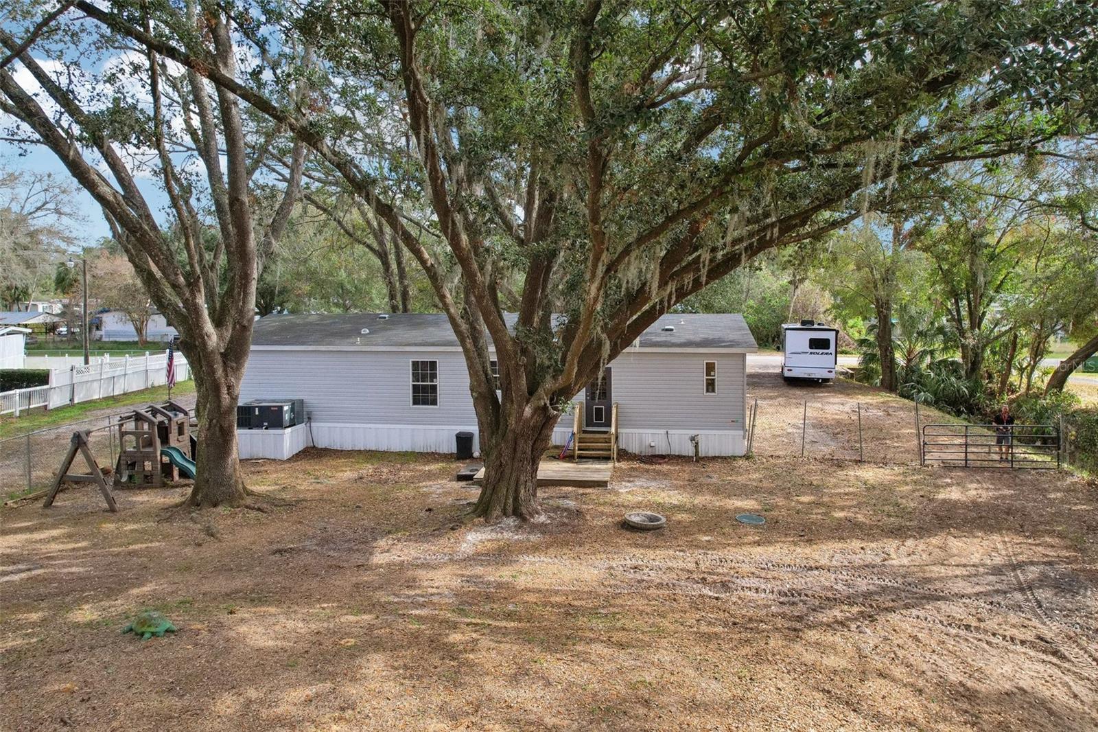 6449 WENDELL DR, WESLEY CHAPEL, FL, 33544