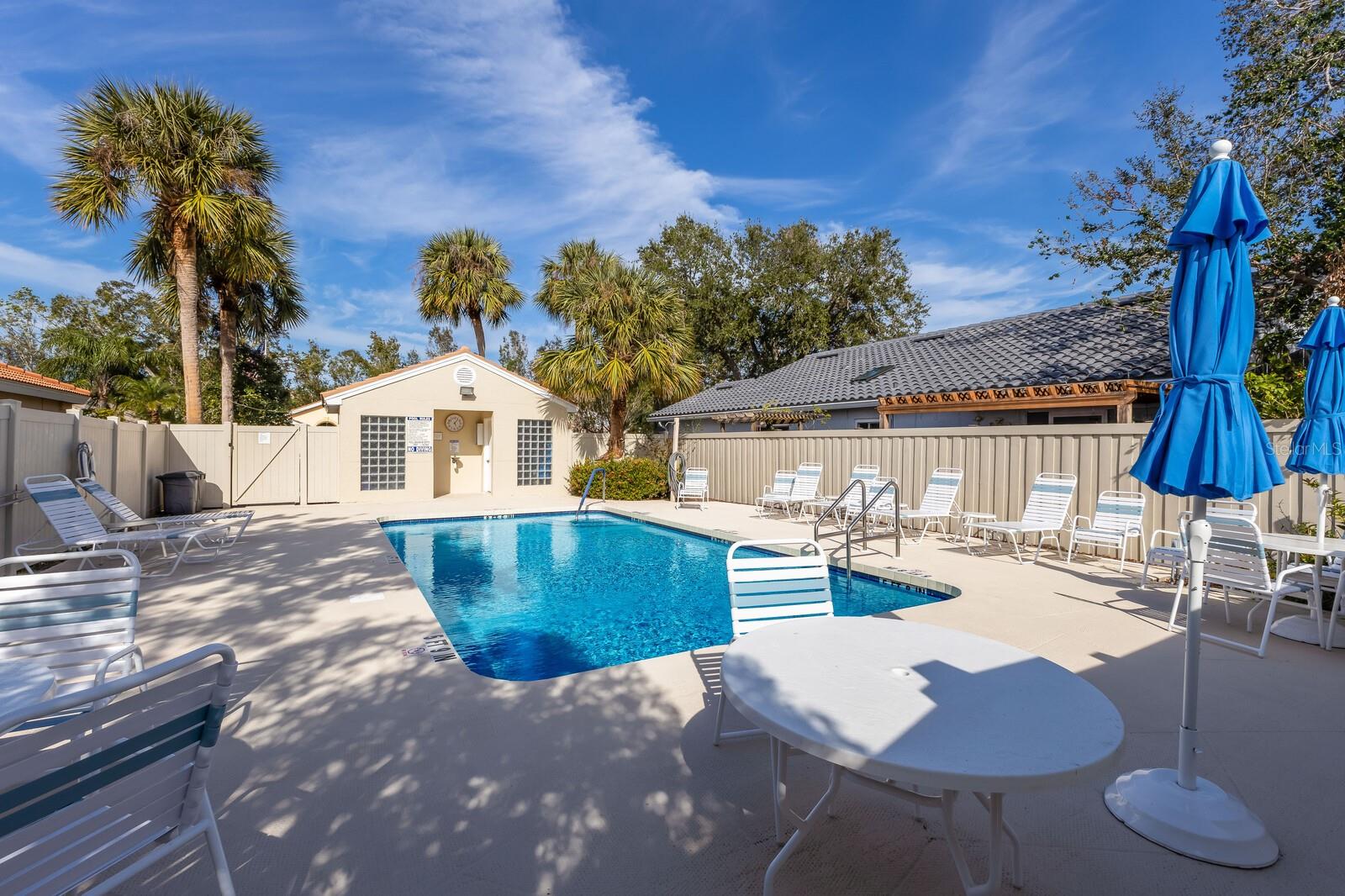5512 GARDENS DR, SARASOTA, FL, 34243