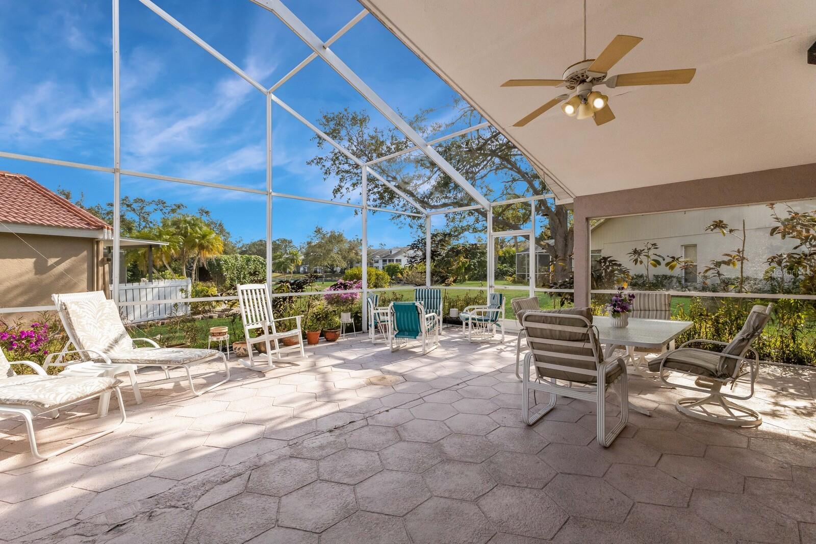 5512 GARDENS DR, SARASOTA, FL, 34243