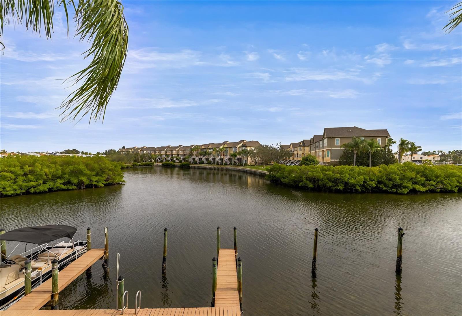 8814 BAY POINTE DR #204, TAMPA, FL, 33615