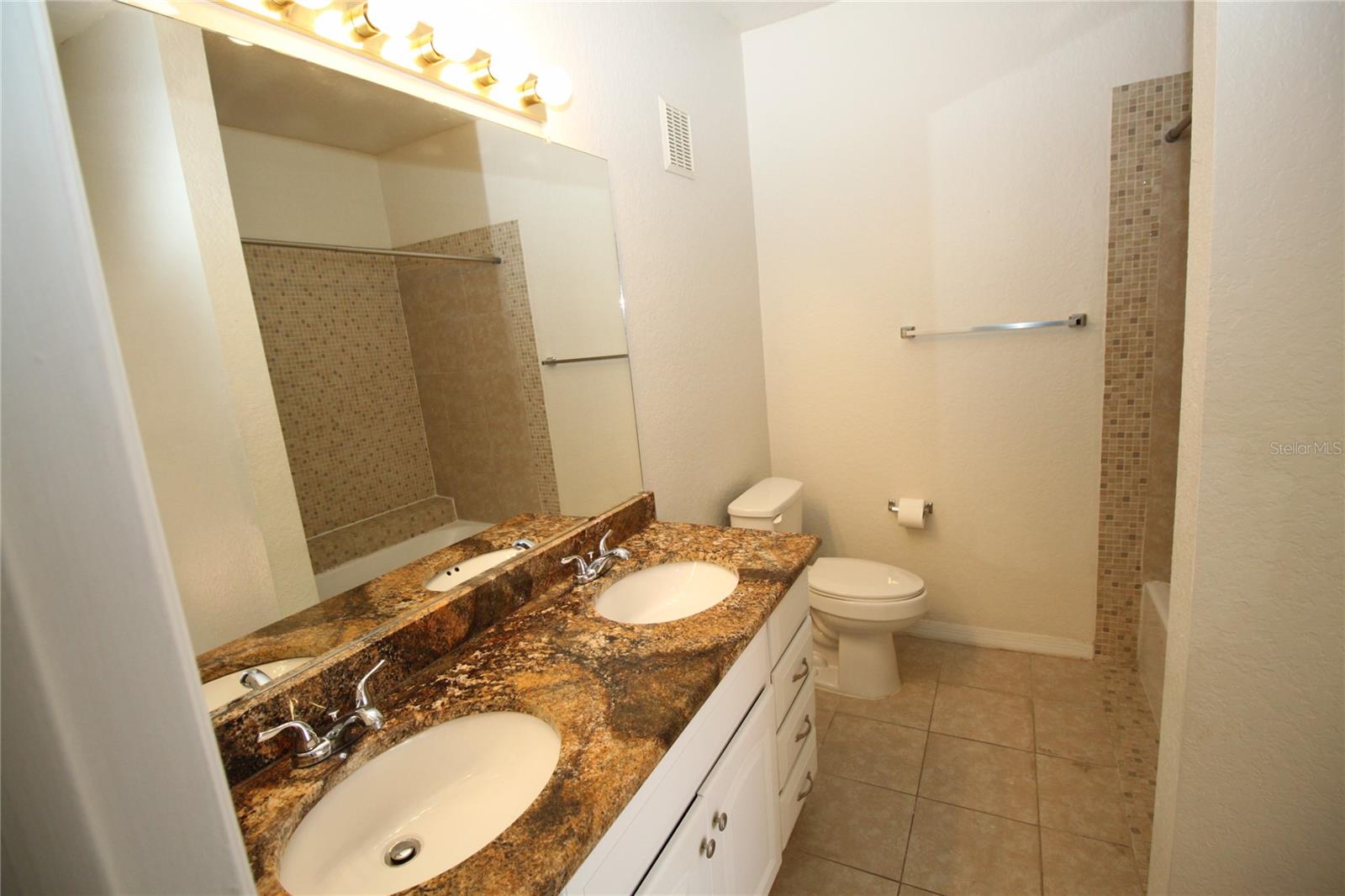 825 GRAND REGENCY POINTE #200, ALTAMONTE SPRINGS, FL, 32714