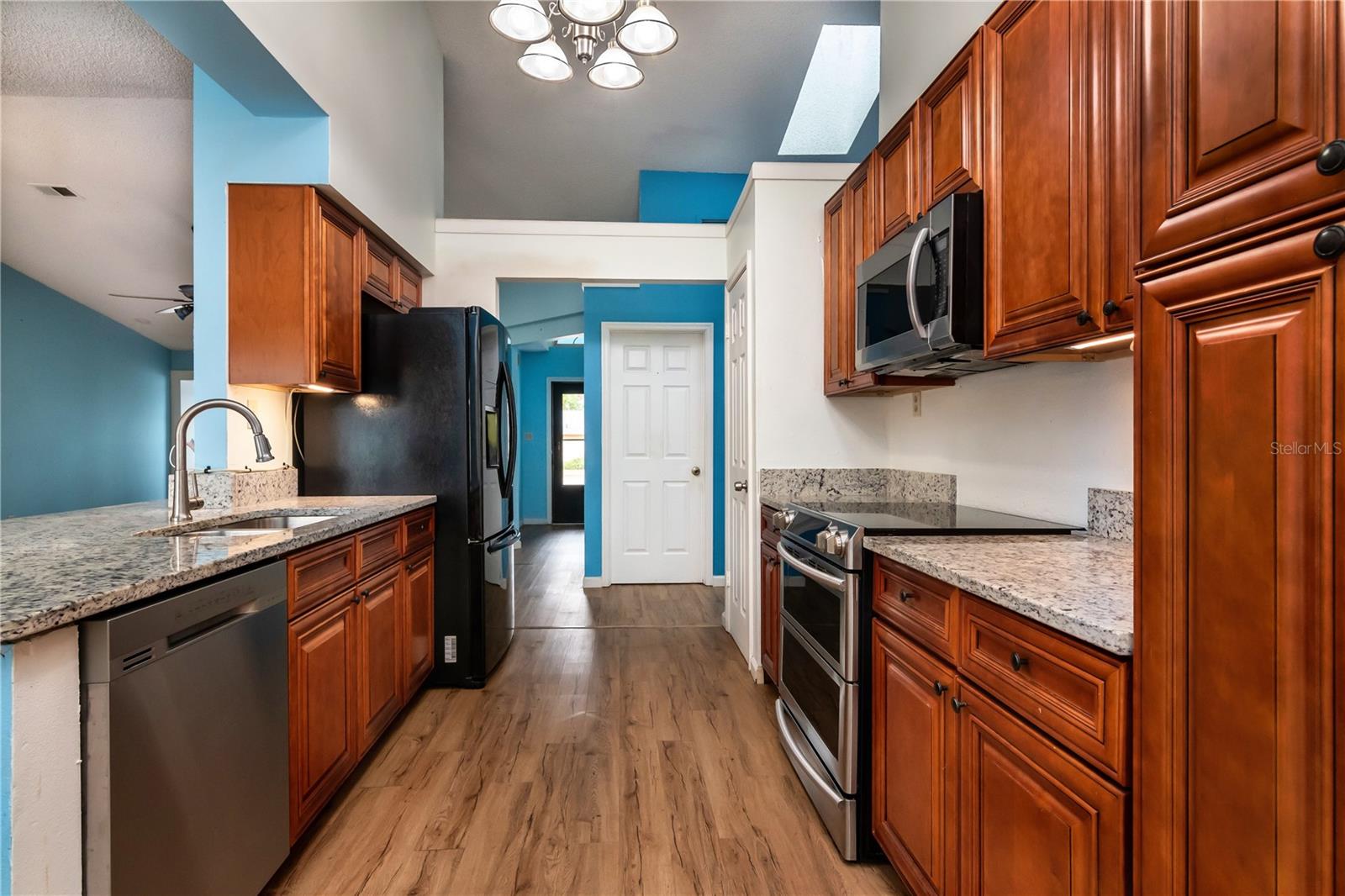 3303 KNIGHTSBRIDGE ROAD, ORLANDO, FL, 32818