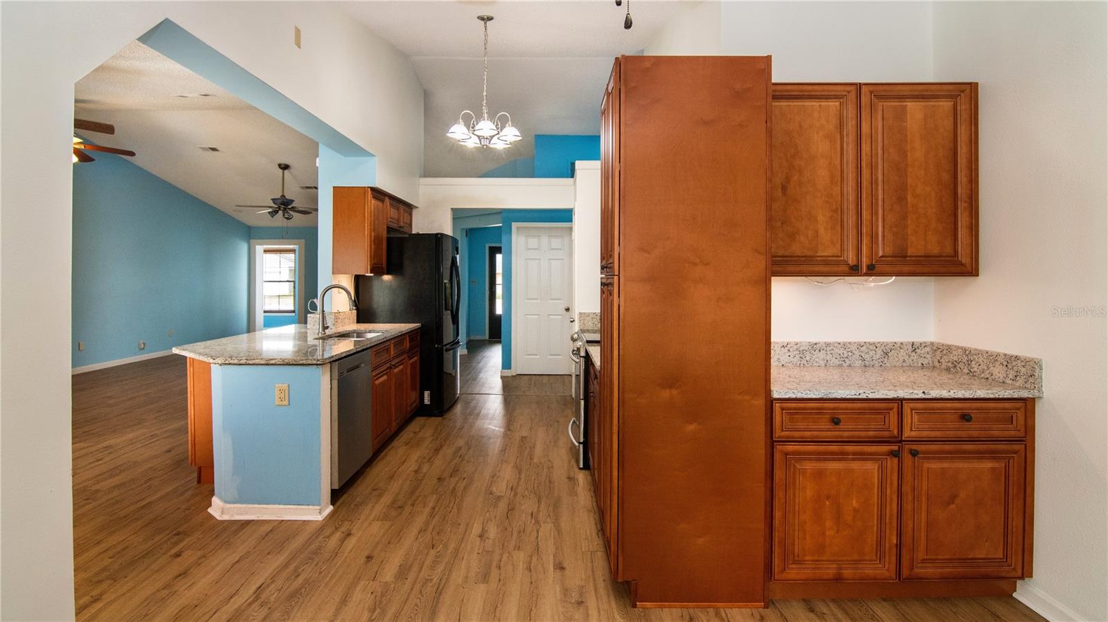 3303 KNIGHTSBRIDGE ROAD, ORLANDO, FL, 32818