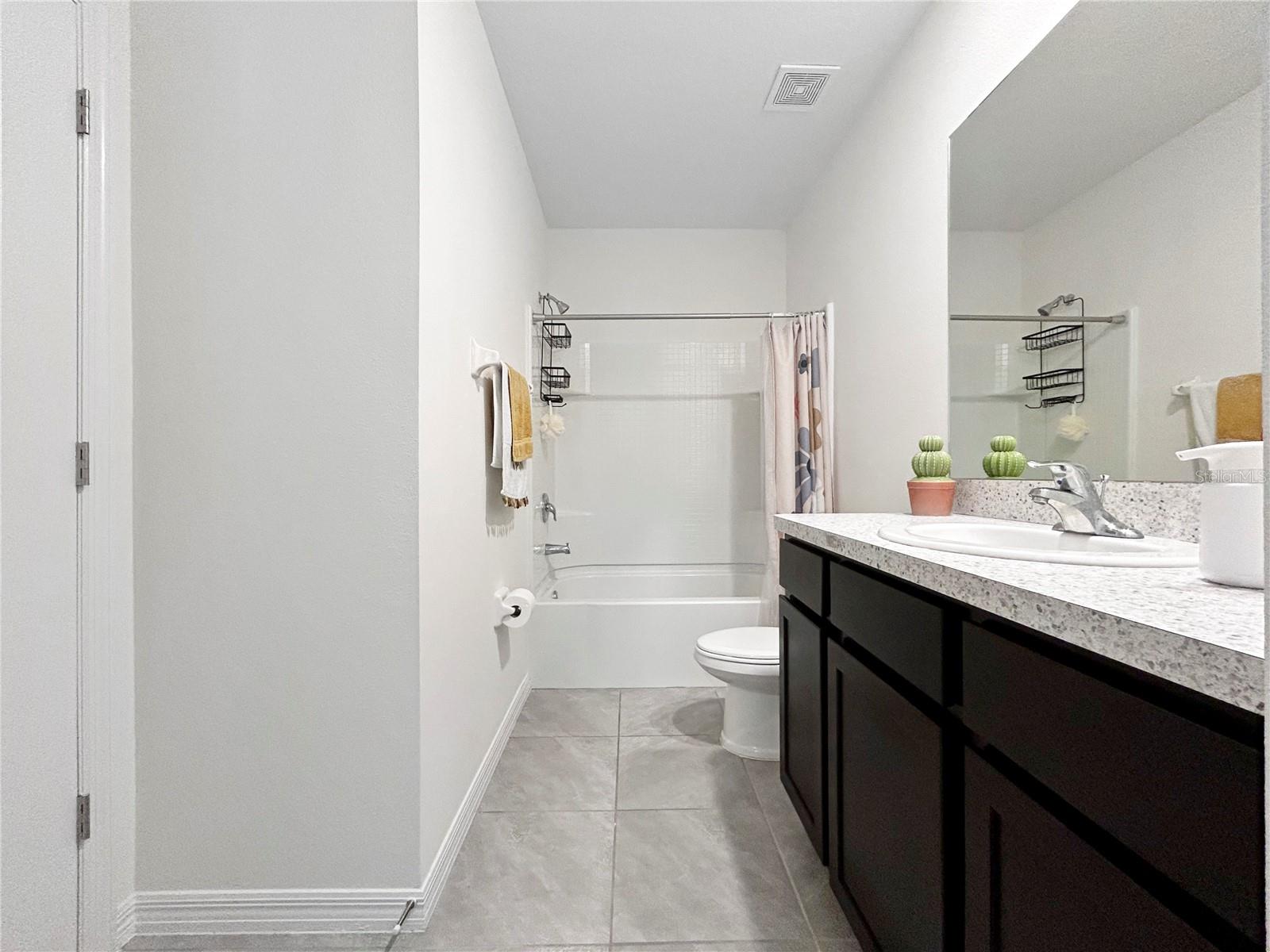168 MANGROVE SHADE CIR, APOLLO BEACH, FL, 33572