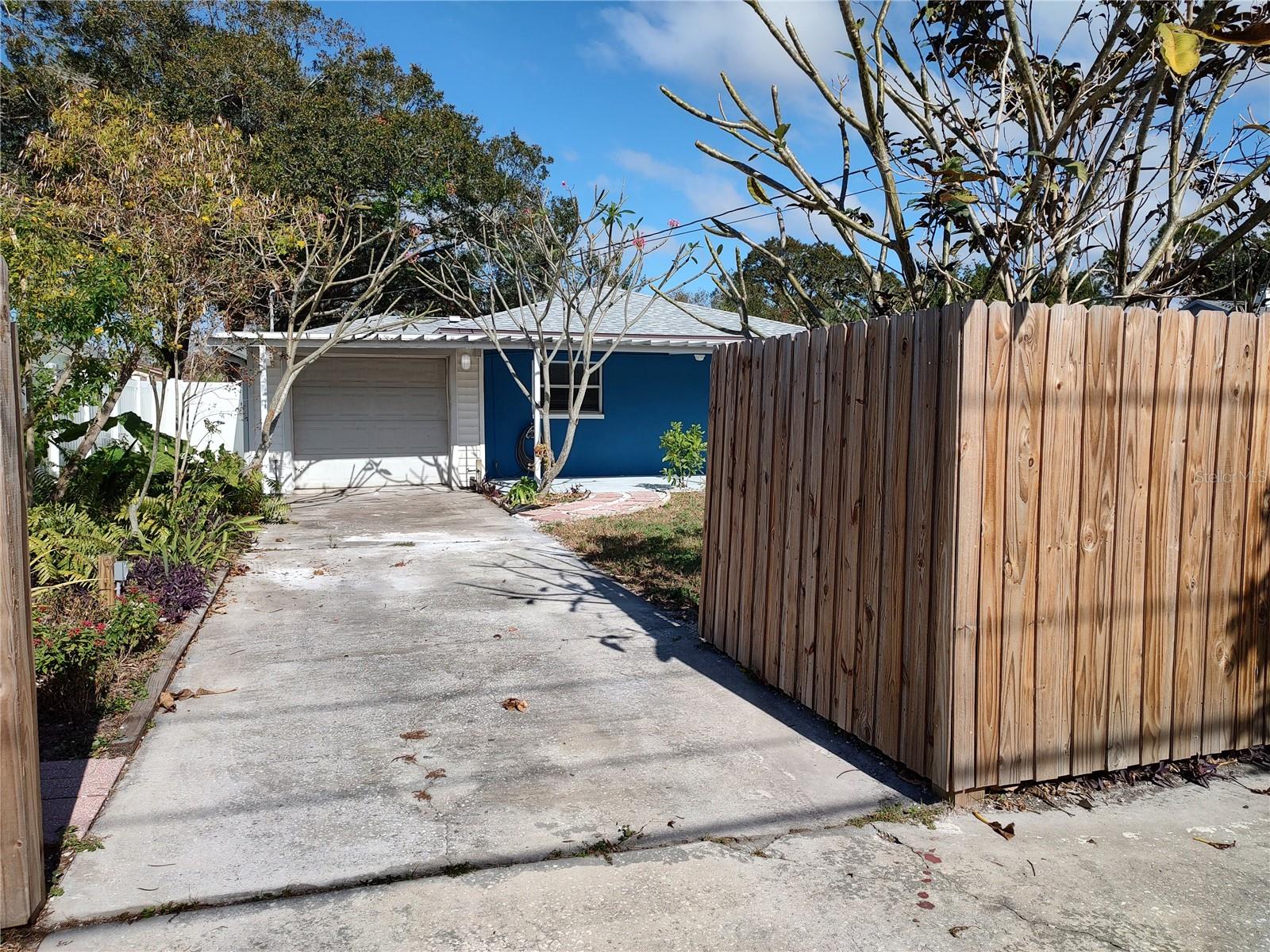 1644 24TH AVE N, ST PETERSBURG, FL, 33713