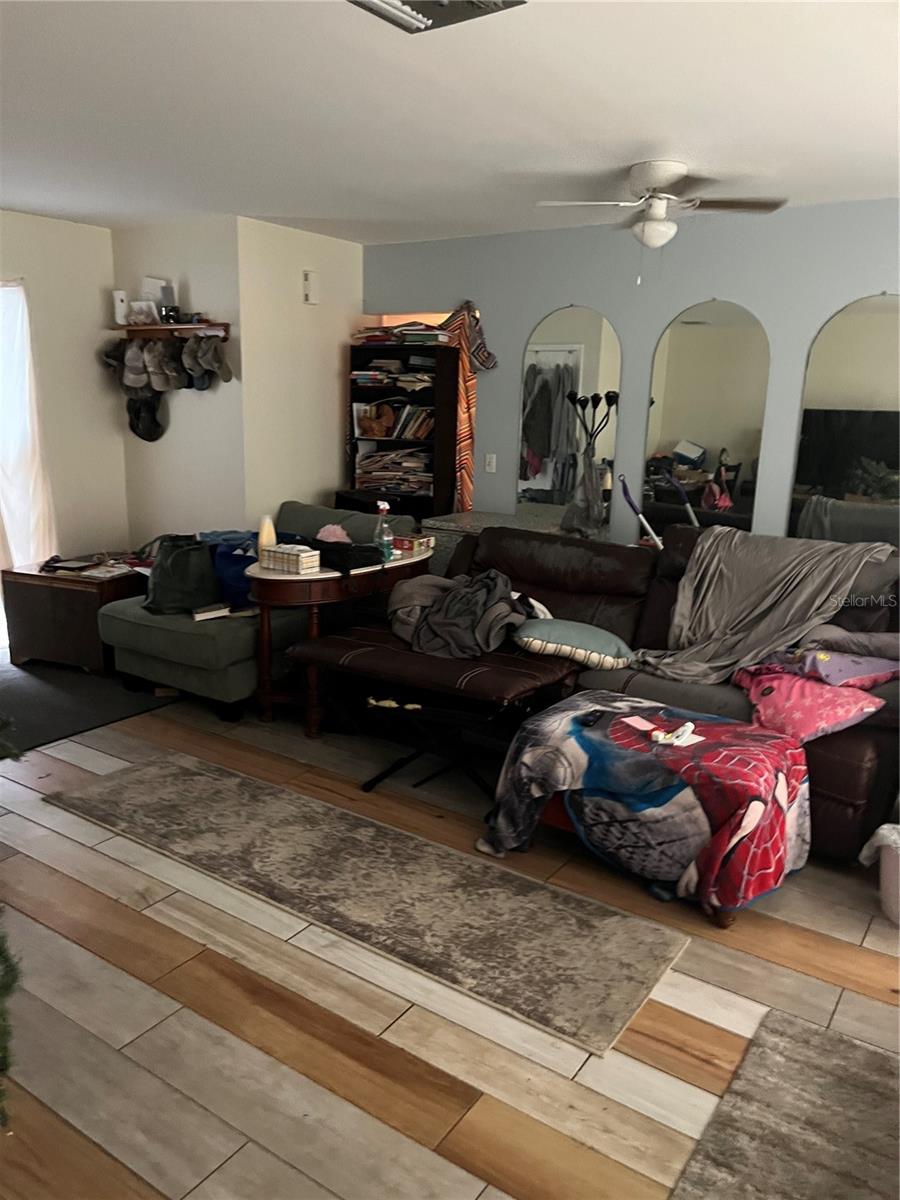 2436 NUREMBERG BLVD, PUNTA GORDA, FL, 33983