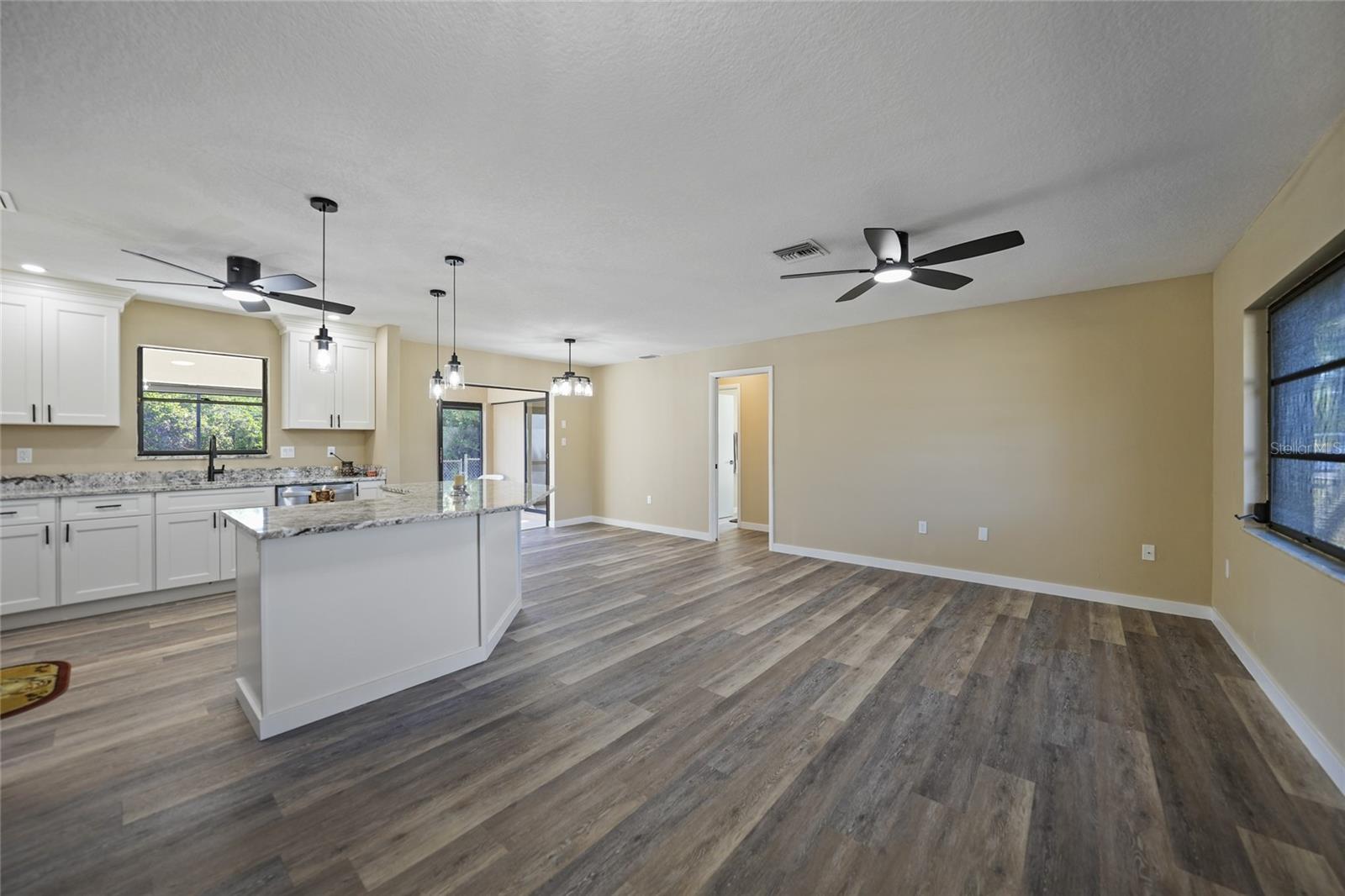 907 JARVIS TER, PORT CHARLOTTE, FL, 33948