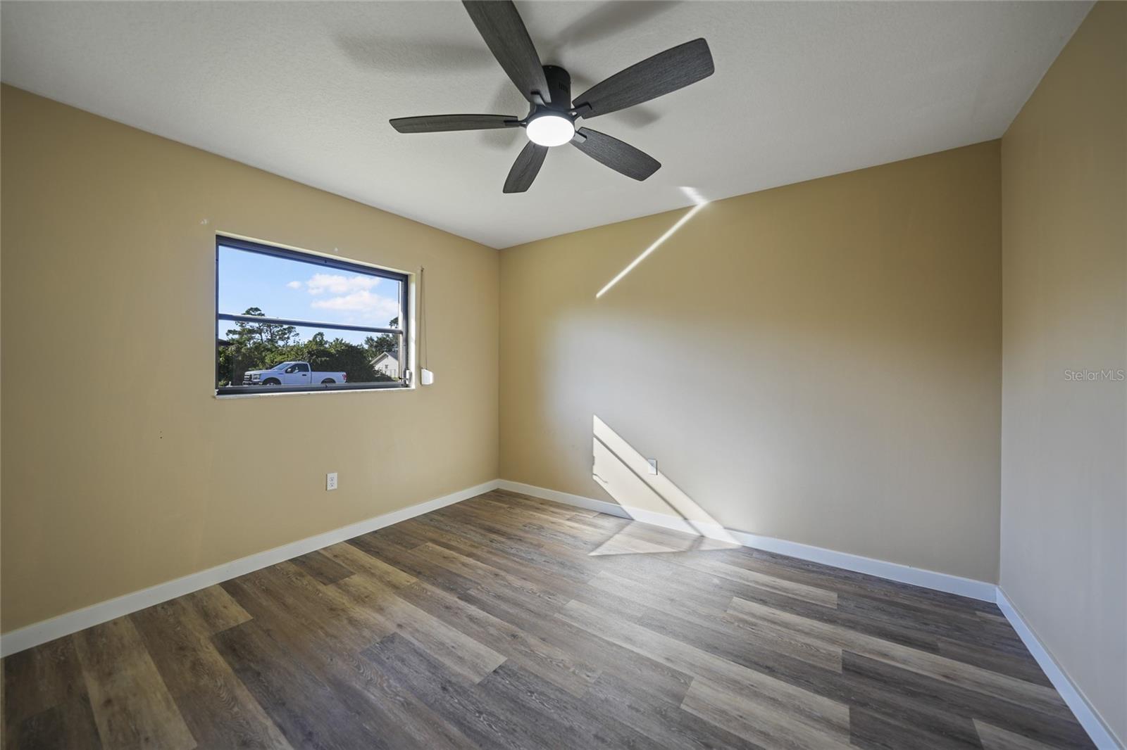 907 JARVIS TER, PORT CHARLOTTE, FL, 33948