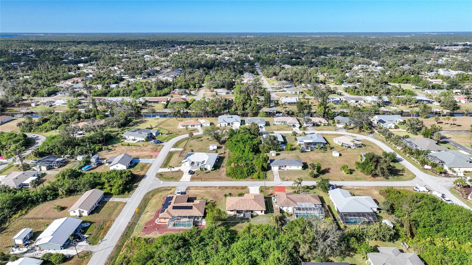 907 JARVIS TER, PORT CHARLOTTE, FL, 33948