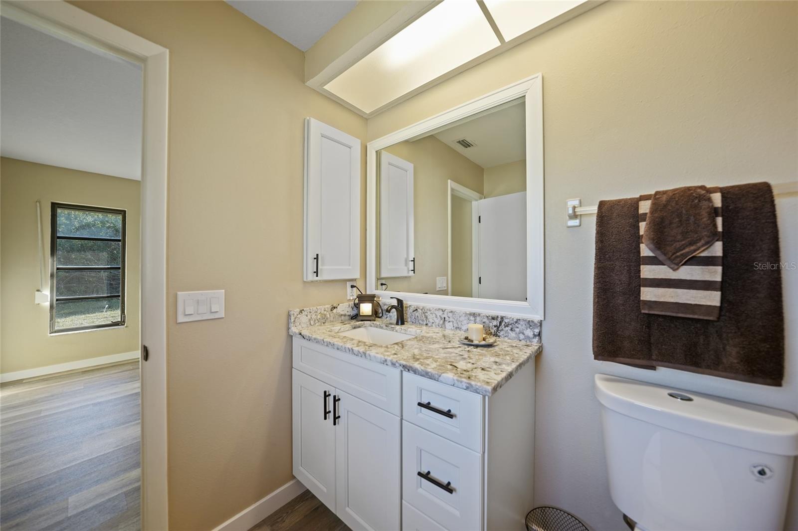907 JARVIS TER, PORT CHARLOTTE, FL, 33948