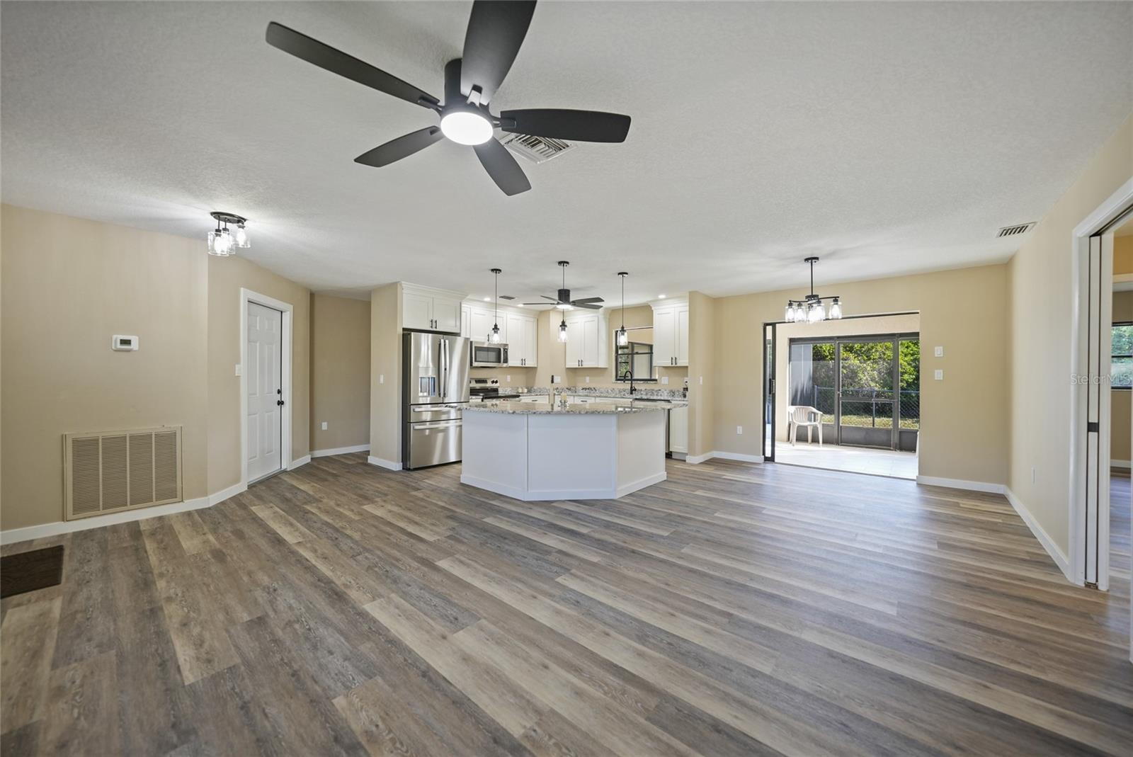 907 JARVIS TER, PORT CHARLOTTE, FL, 33948