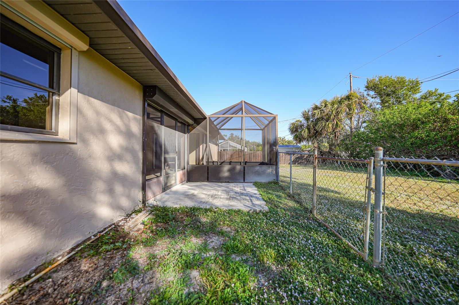 907 JARVIS TER, PORT CHARLOTTE, FL, 33948