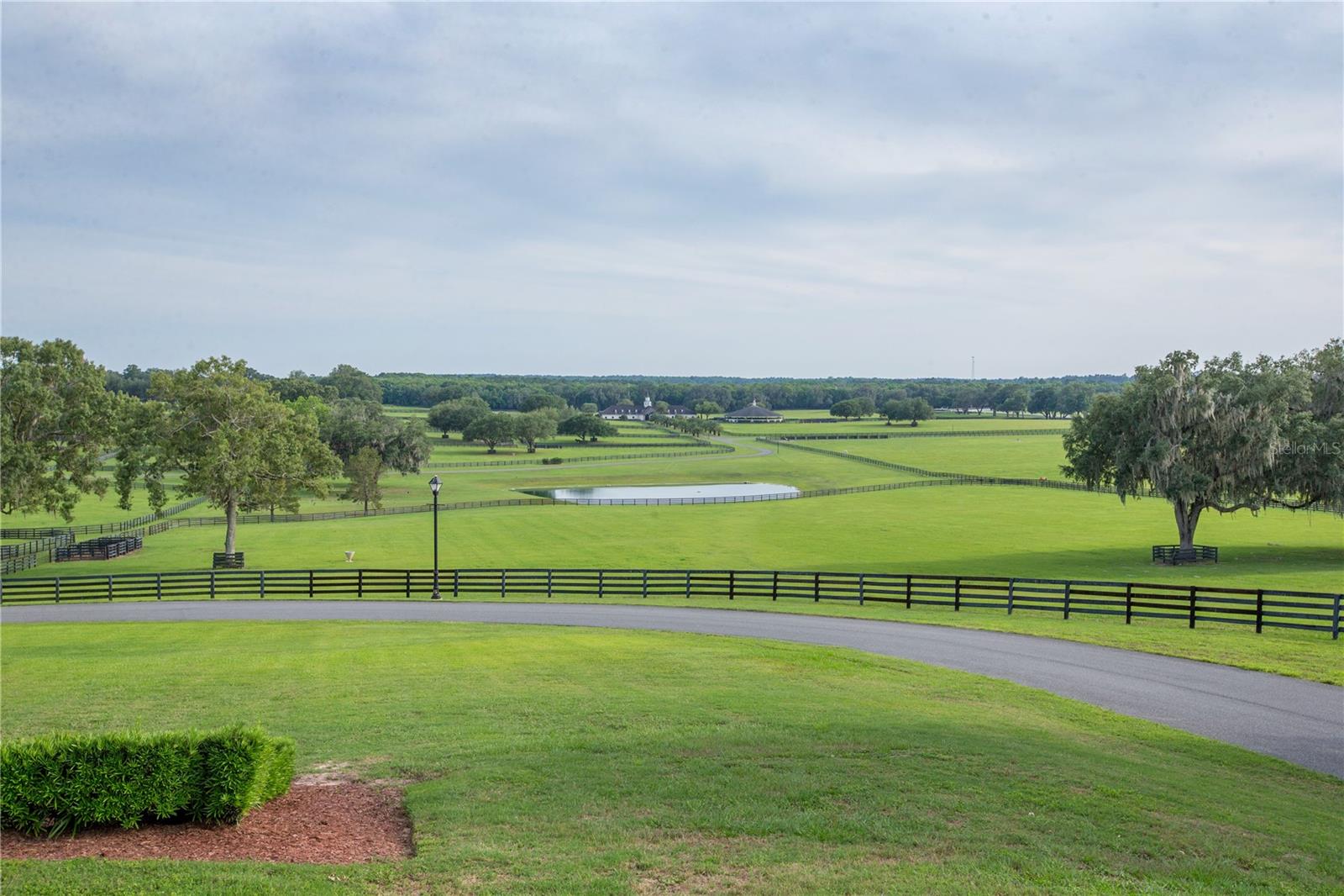 OM691215 Property Photo