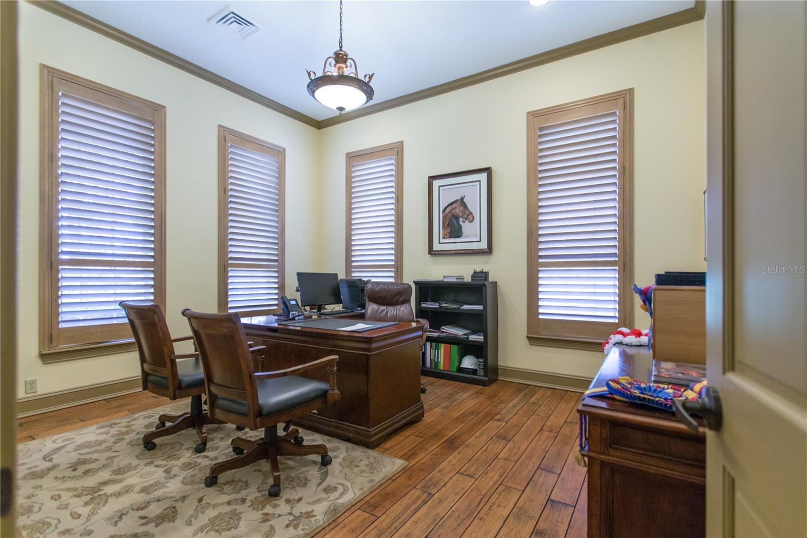 OM691215 Property Photo