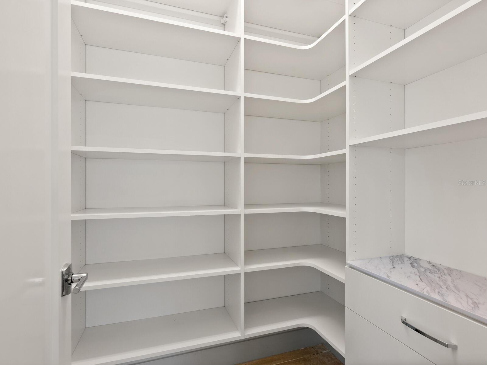 A4632296 Property Photo