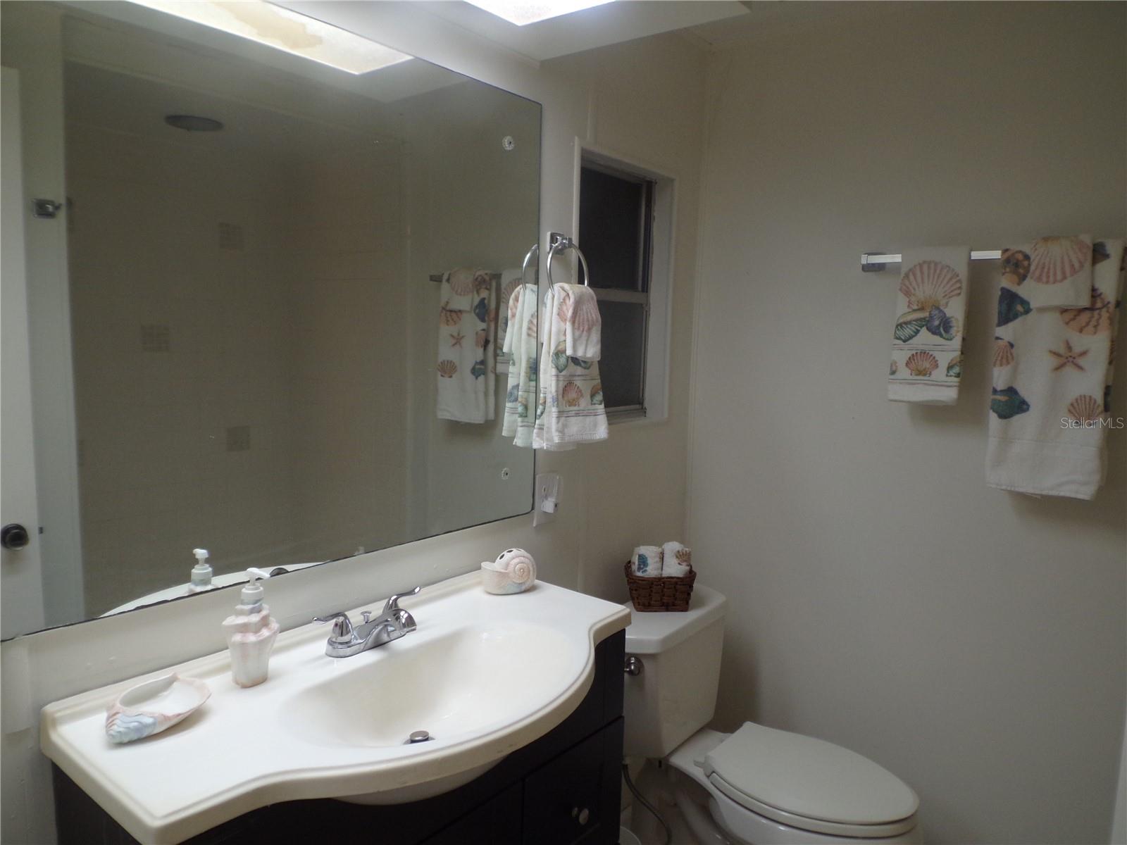 108 50TH AVENUE PLZ E, BRADENTON, FL, 34203