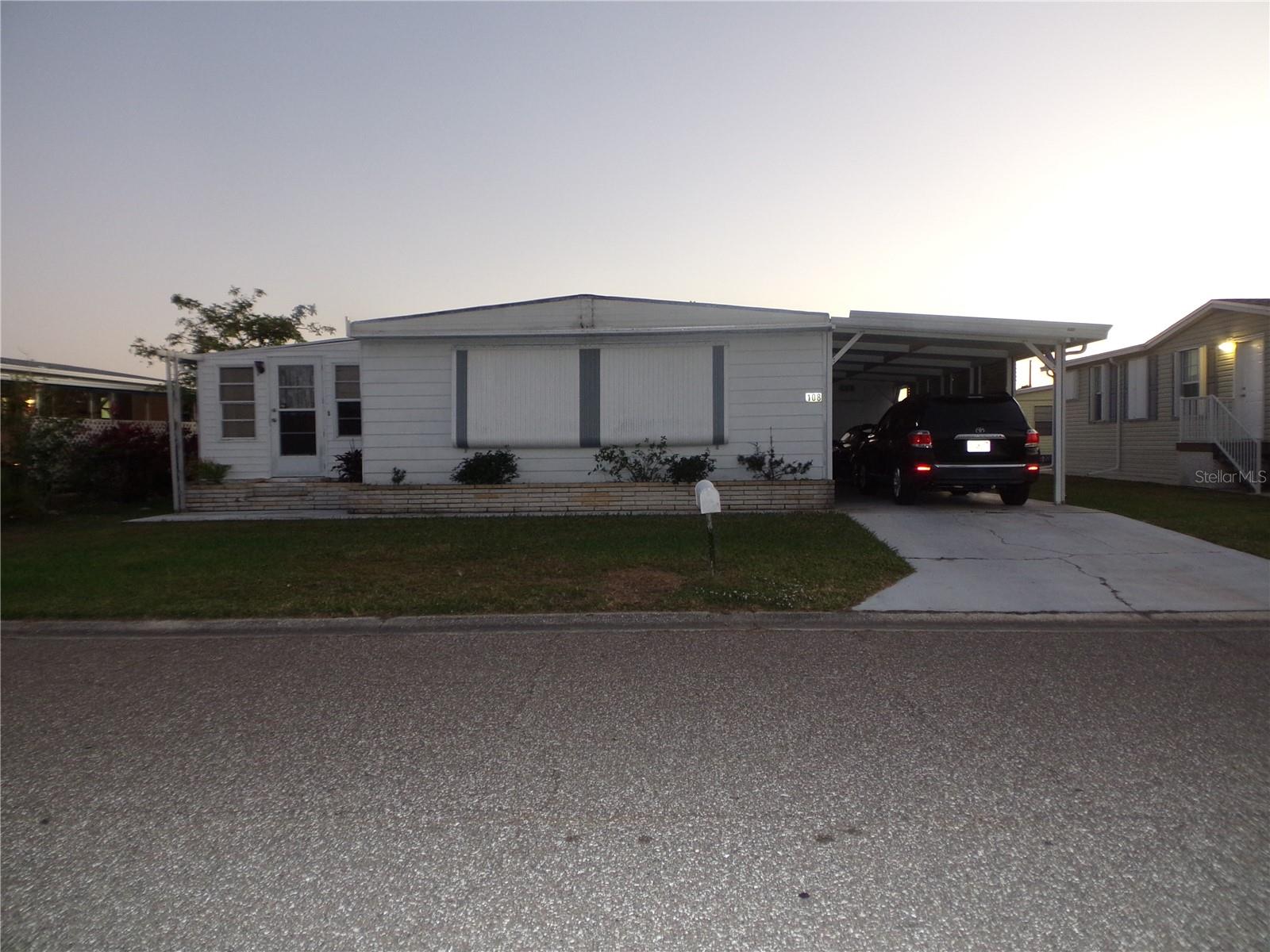 108 50TH AVENUE PLZ E, BRADENTON, FL, 34203