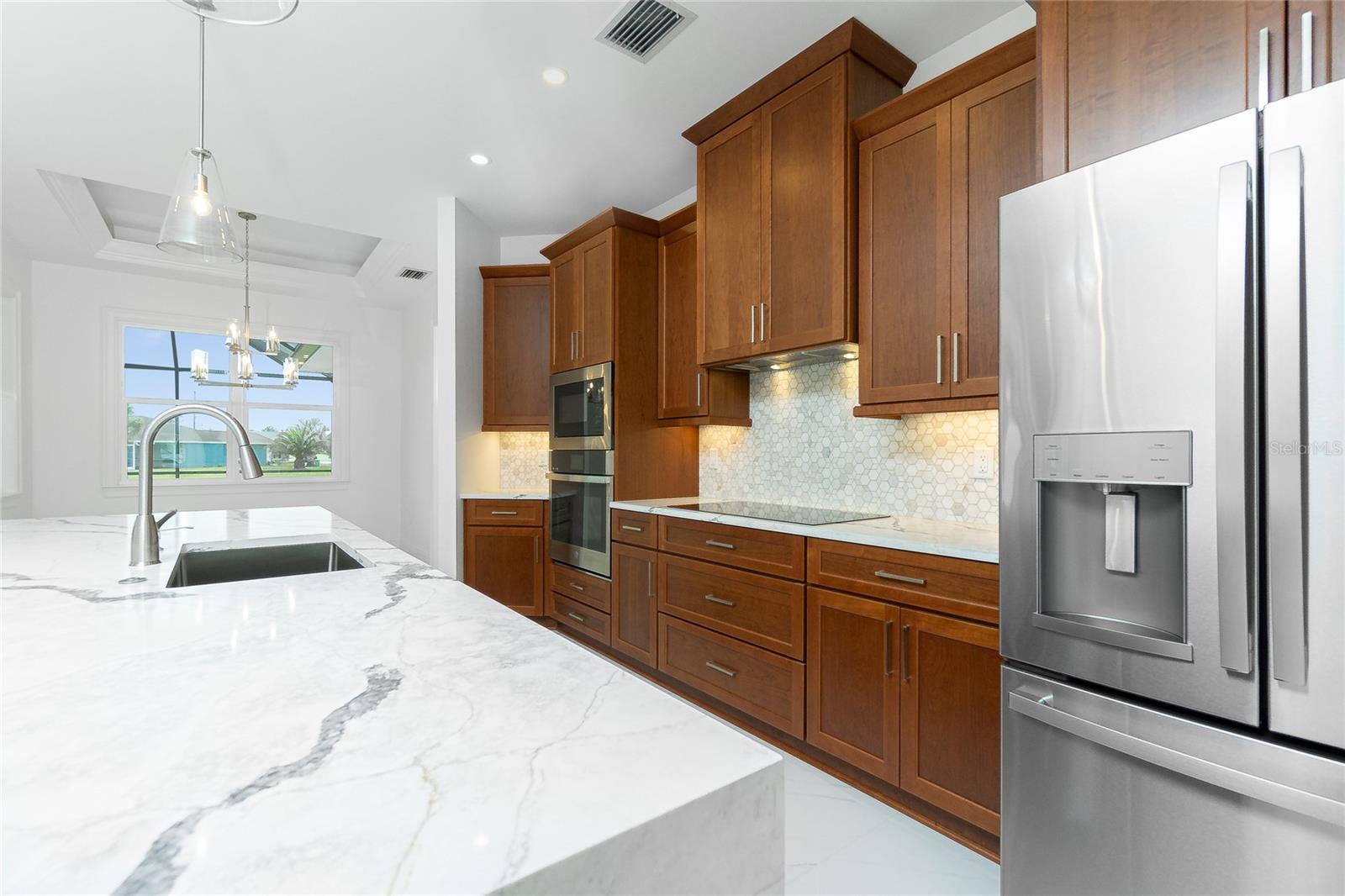 425 ORINOCO ST, PUNTA GORDA, FL, 33983