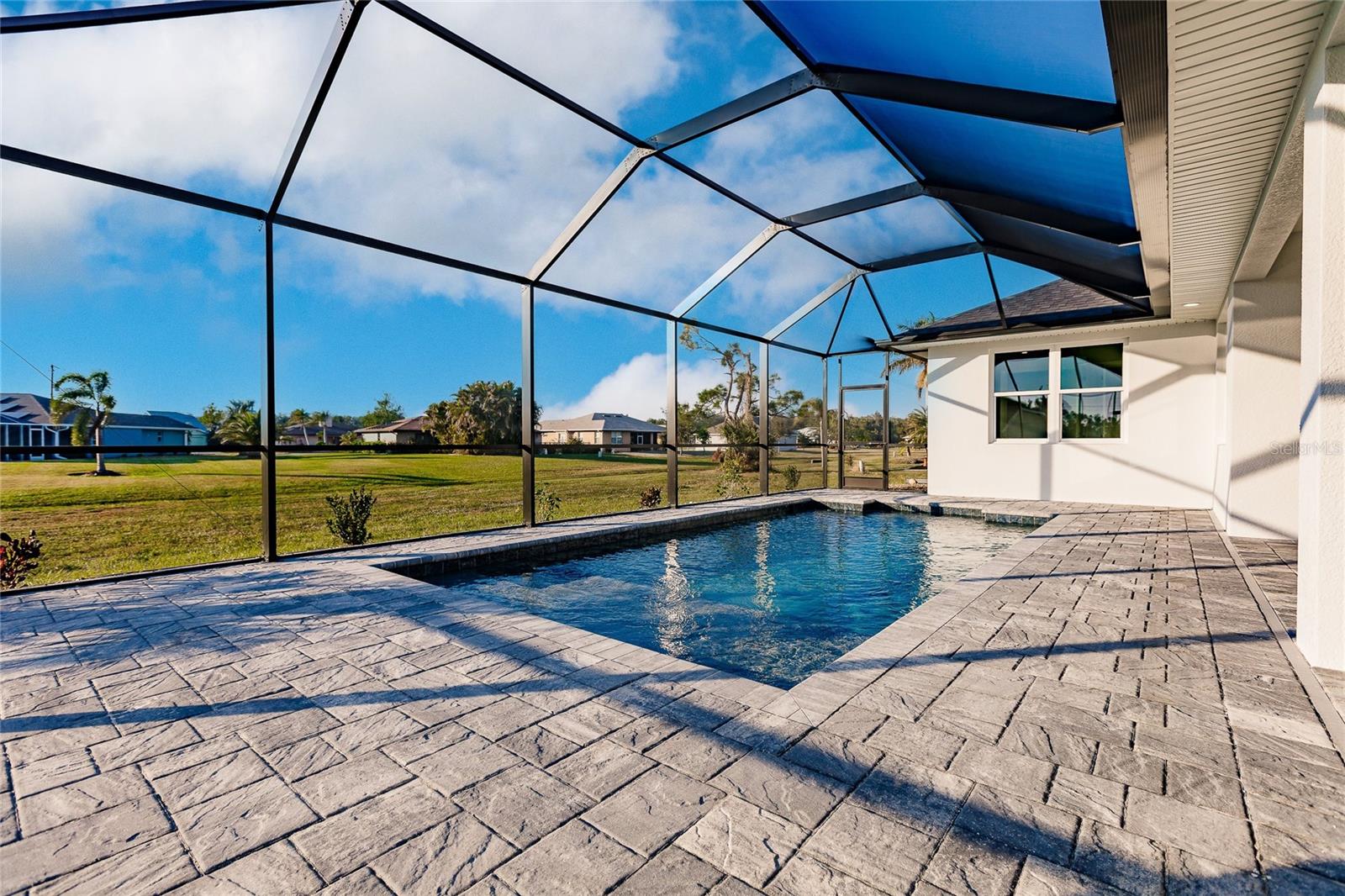 425 ORINOCO ST, PUNTA GORDA, FL, 33983