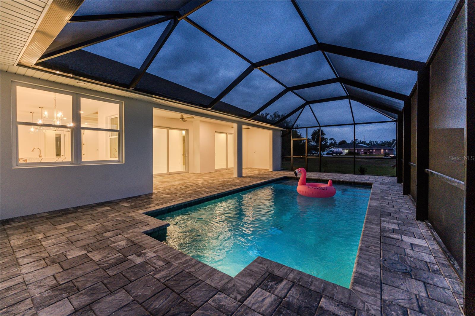 425 ORINOCO ST, PUNTA GORDA, FL, 33983
