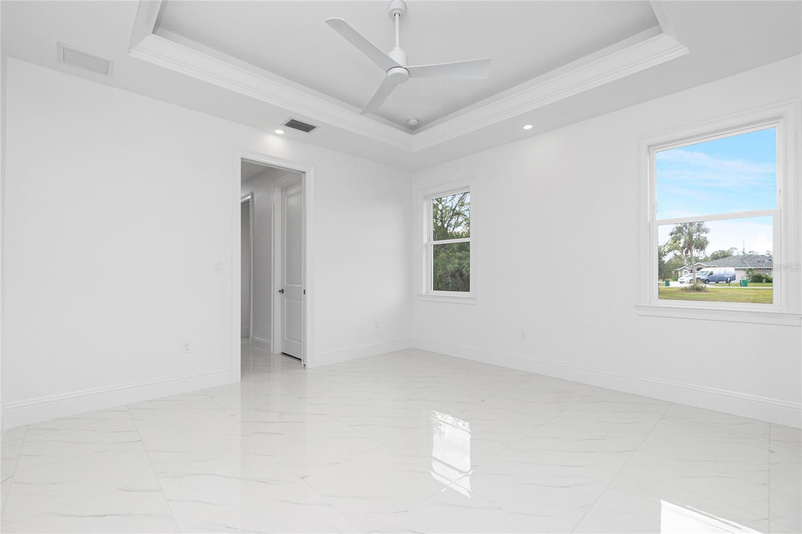 425 ORINOCO ST, PUNTA GORDA, FL, 33983