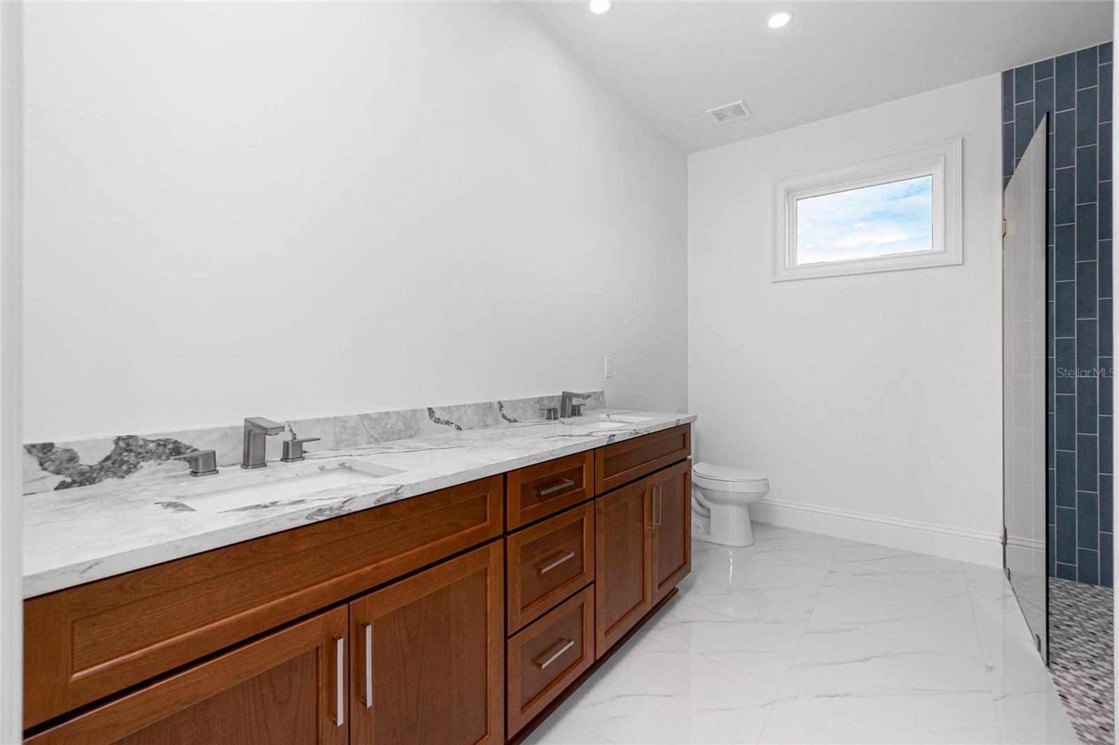 425 ORINOCO ST, PUNTA GORDA, FL, 33983