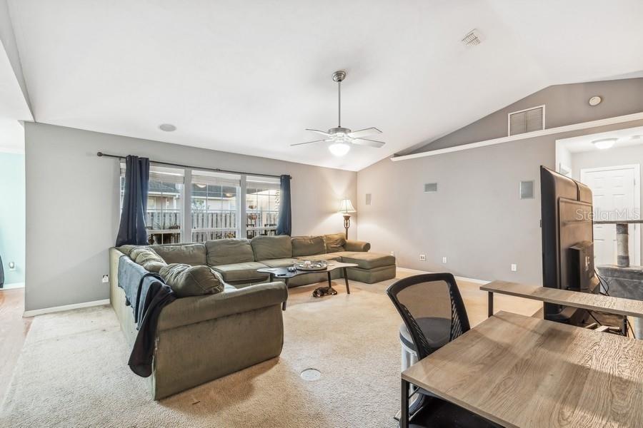 25179 NW 10TH AVE, NEWBERRY, FL, 32669