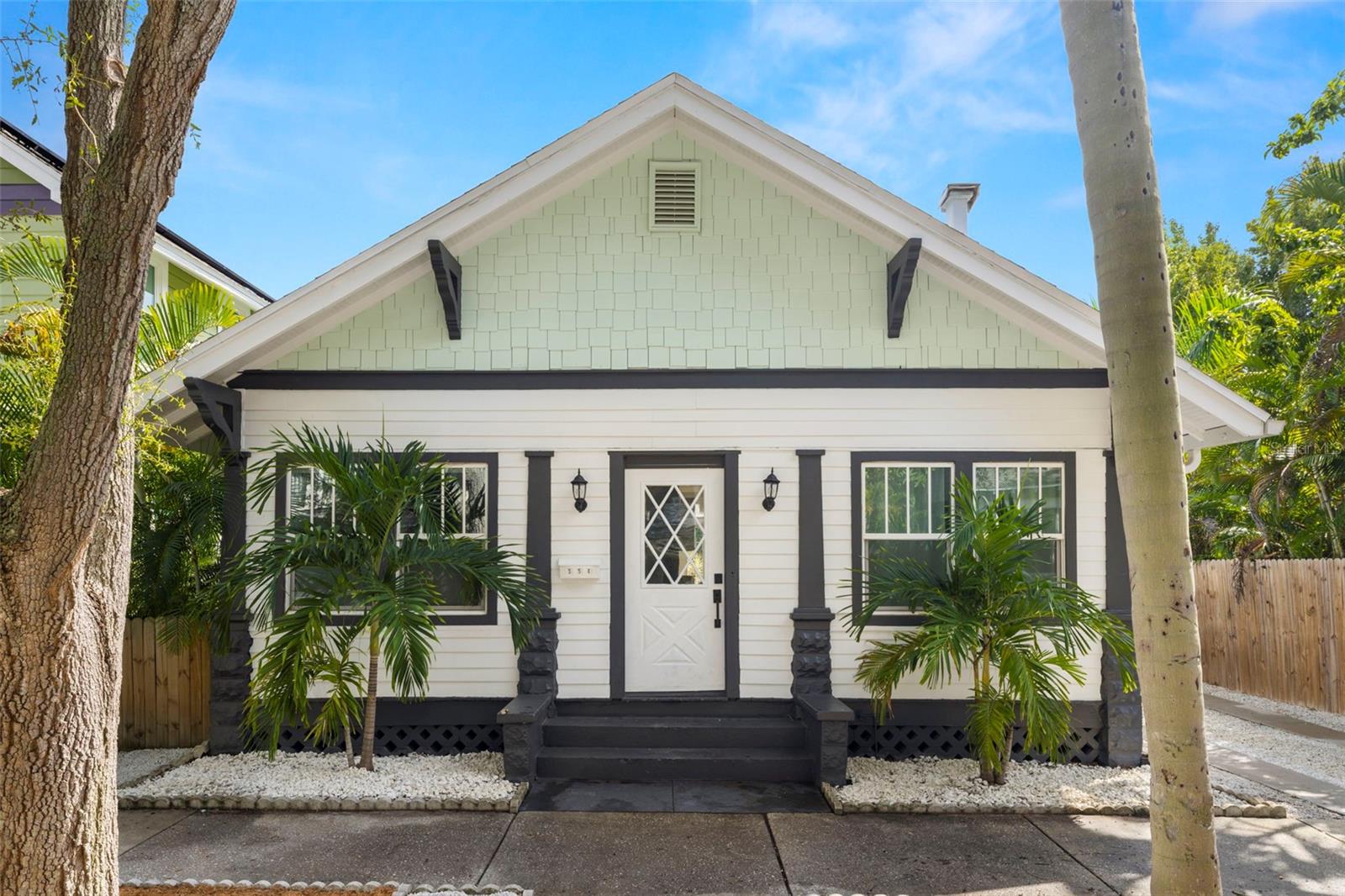 554 6TH AVE N, ST PETERSBURG, FL, 33701